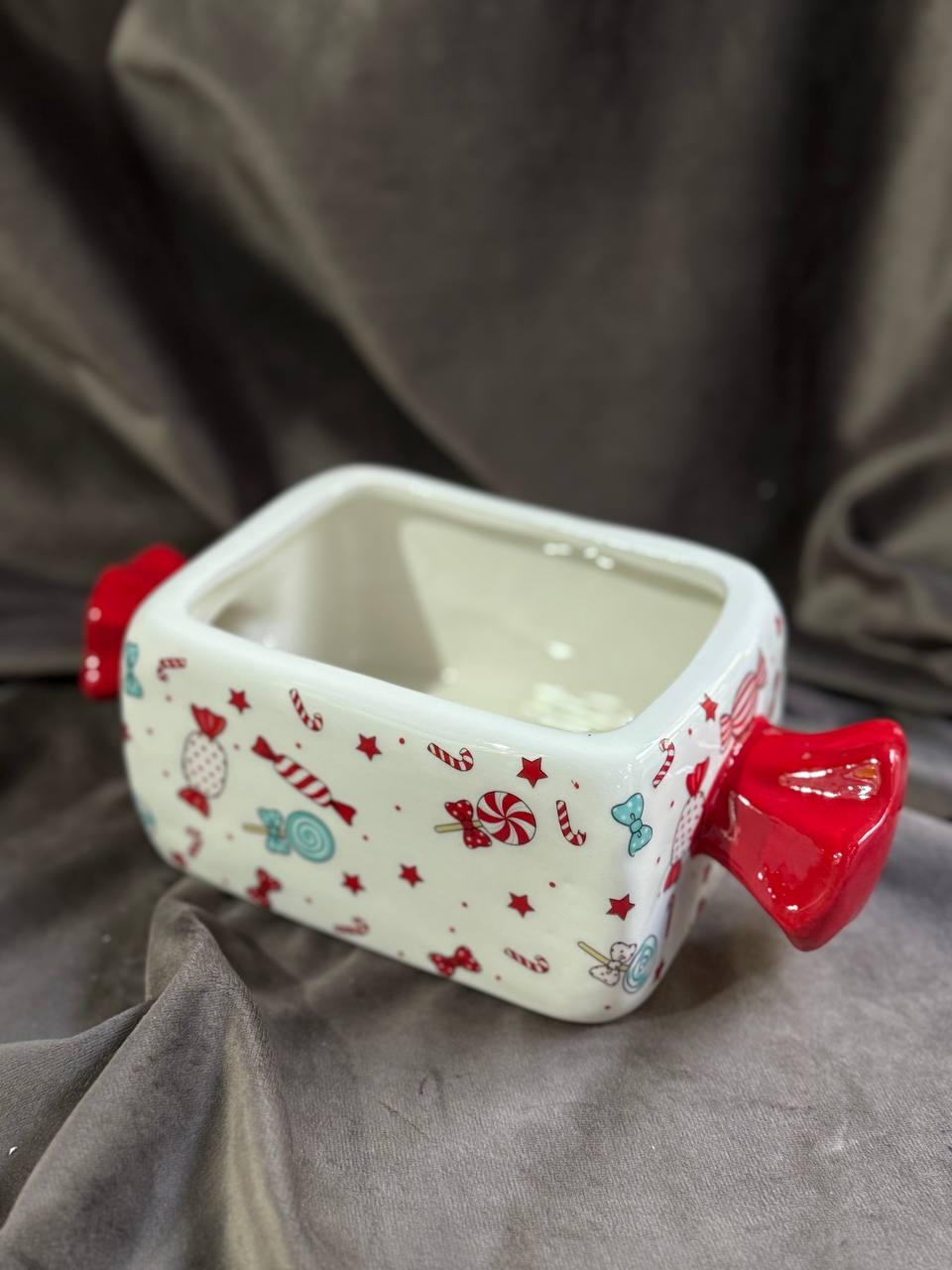 Конфета новогодняя YIWU Merry Christmas фарфоровая 1 л (CR-1-22)