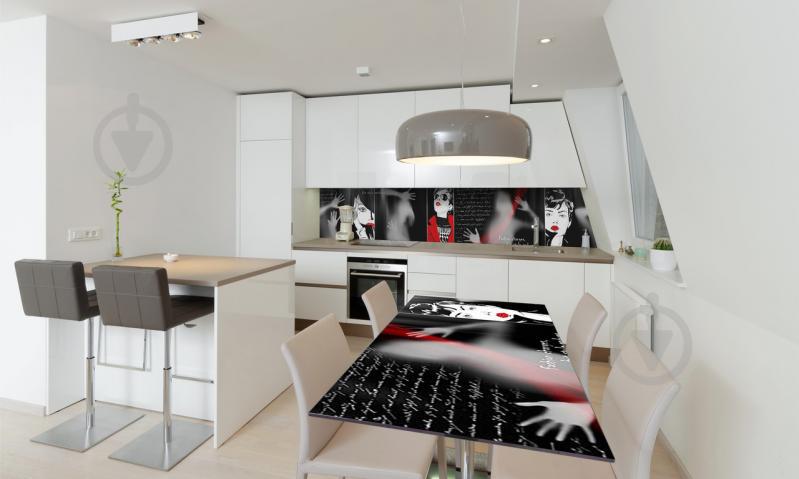 Наклейка виниловая на стол Zatarga «Девушка в красном» 650х1200 мм Z180656/1st