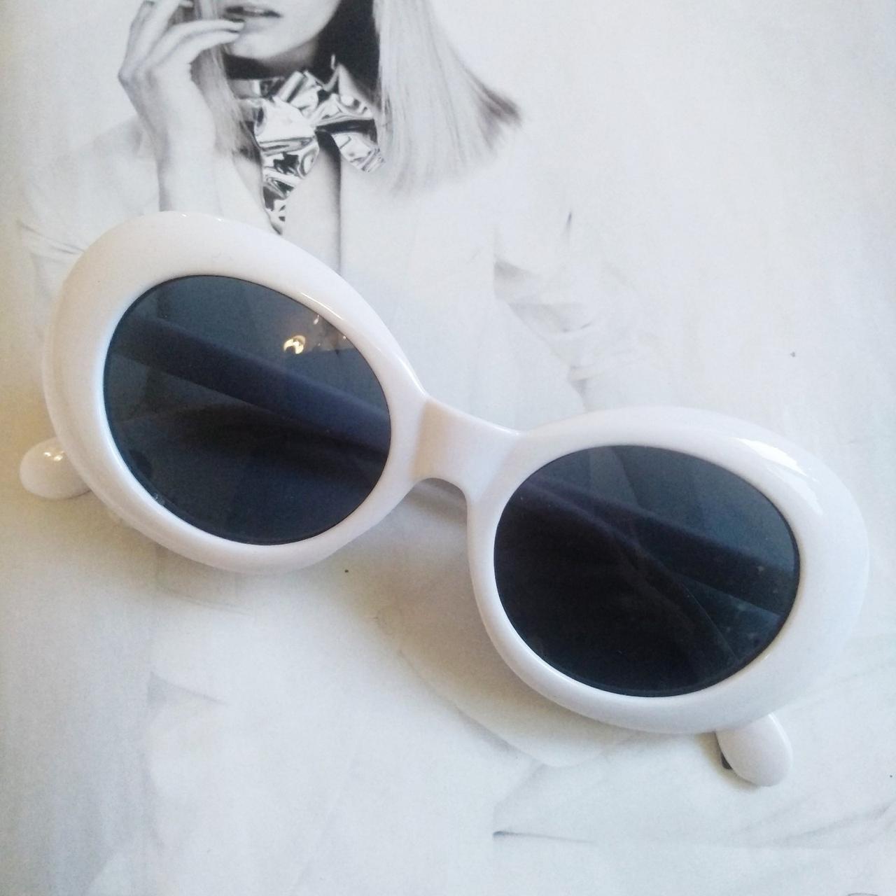 Очки детские солнцезащитные овал Белый с черным