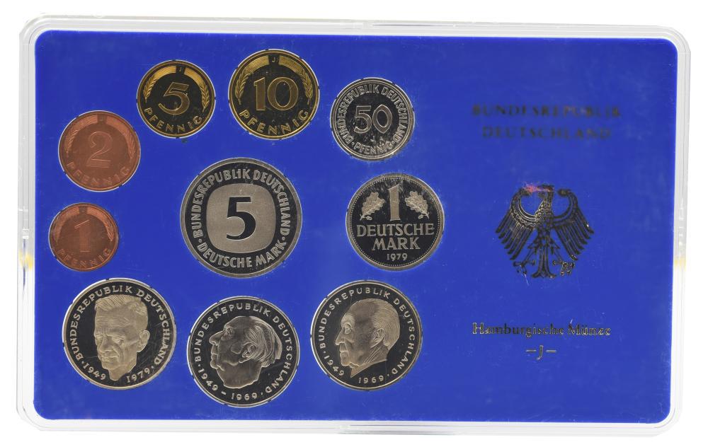 Коллекционные монеты Германия набор из 10 монет 1979 Proof G 1/2/5/10/50 пфеннигов 1/2/2/2/5 марок в сувенирной упаковке (М22745)