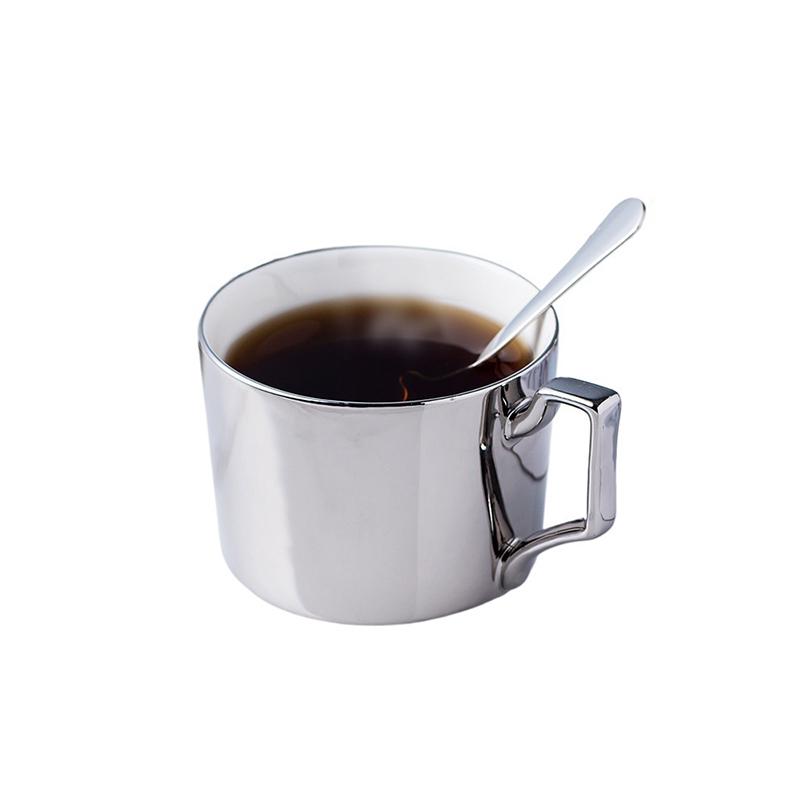 Чашка керамическая с ложкой и блюдцем (82246) - фото 2 Чашка керамическая с ложкой и блюдцем (82246) - фото 2