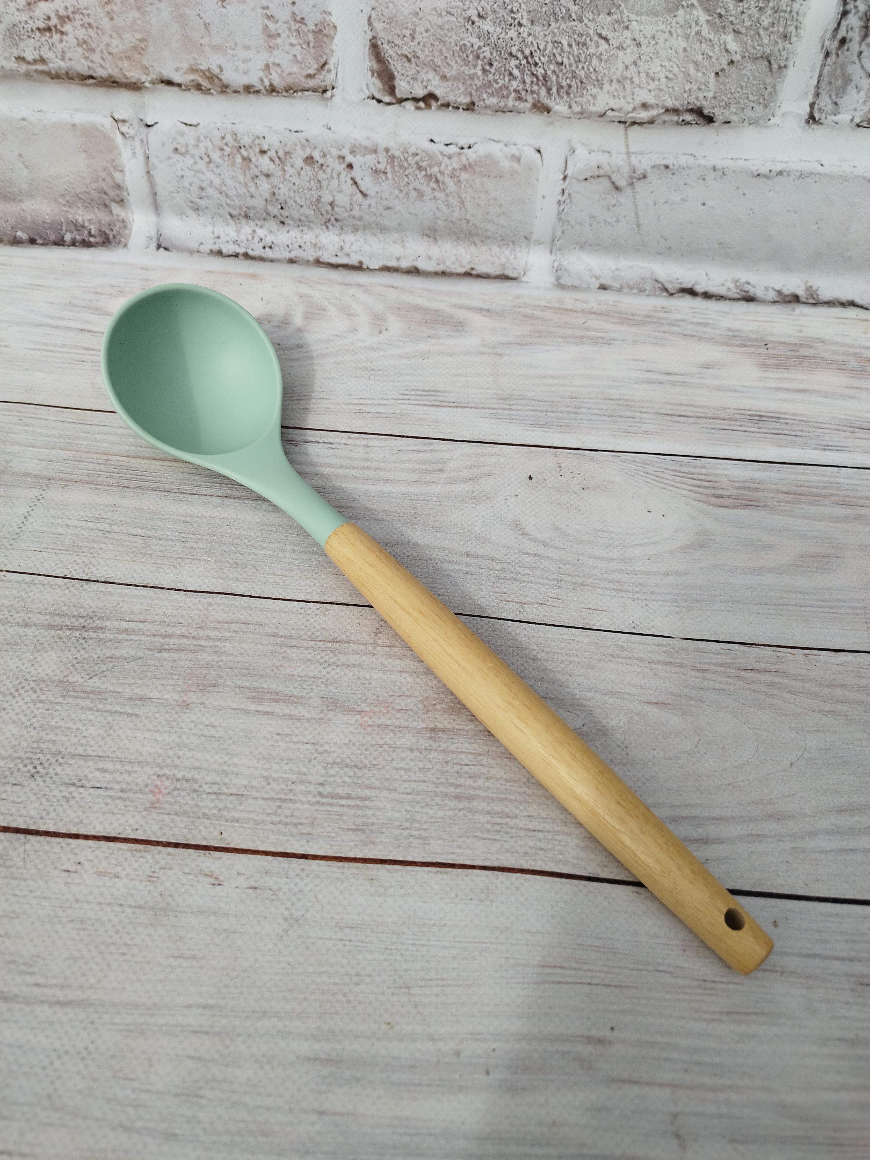 Половник Kitchenware силикон с бамбуковой ручкой 31,5 см Бирюзовый (25199780)