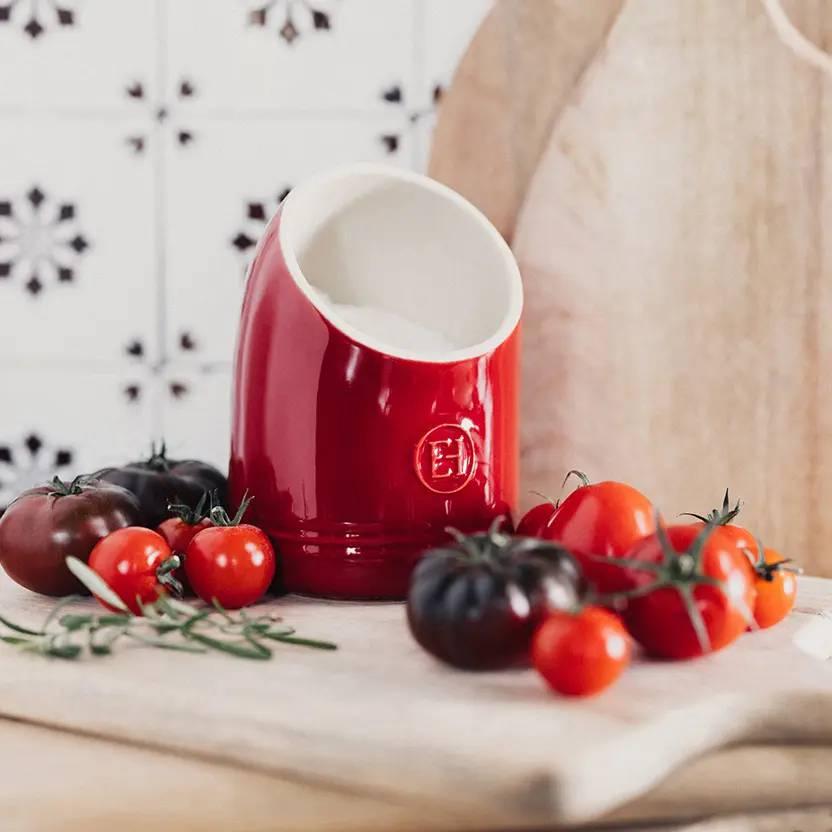 Рукав для соли Emile Henry Kitchen Tools 550 мл Красный (340202) - фото 4