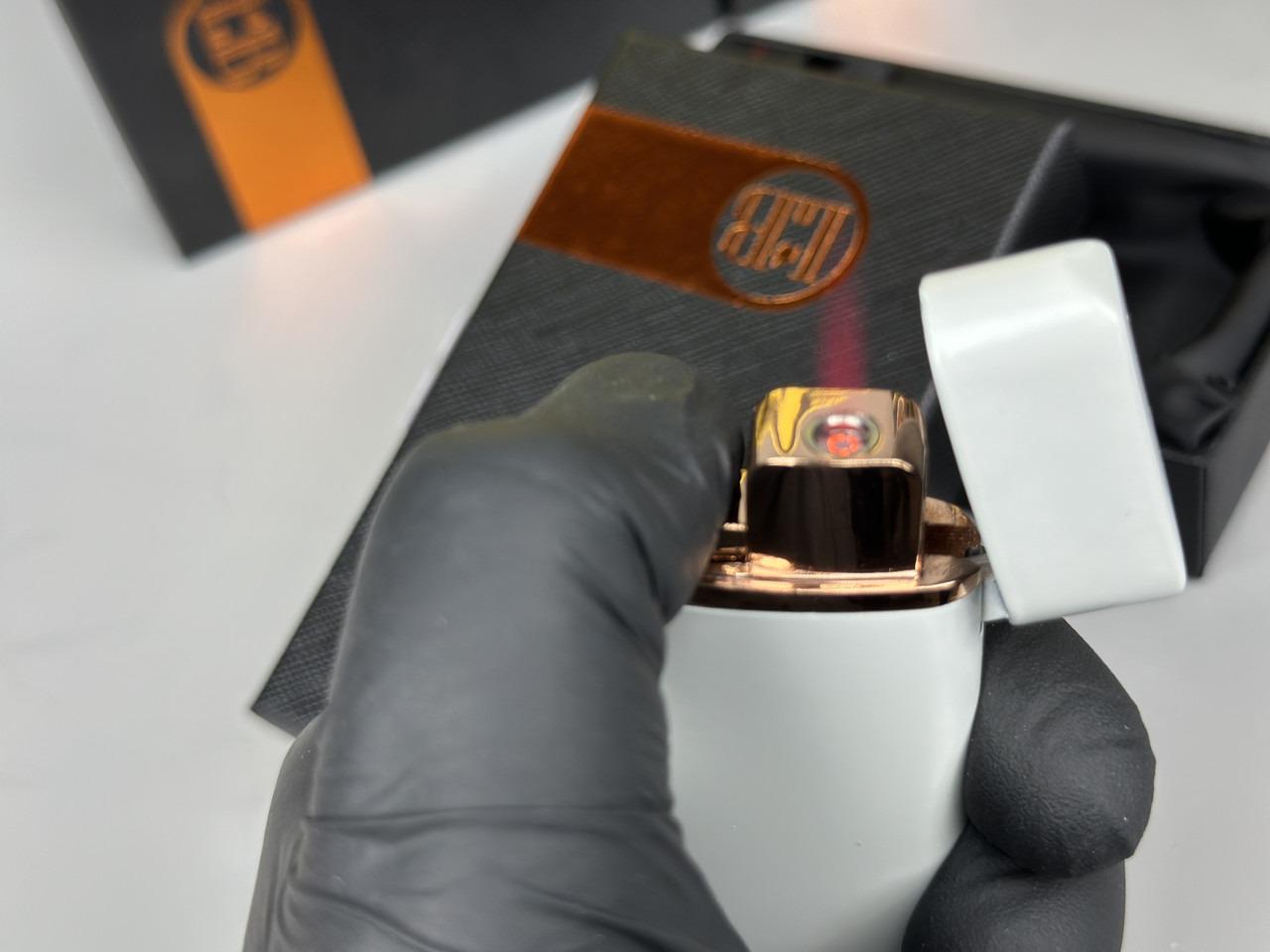 Зажигалка Герб 2 USB сенсорная и газовая в подарочной упаковке (23621351) - фото 7 Зажигалка Герб 2 USB сенсорная и газовая в подарочной упаковке (23621351) - фото 7