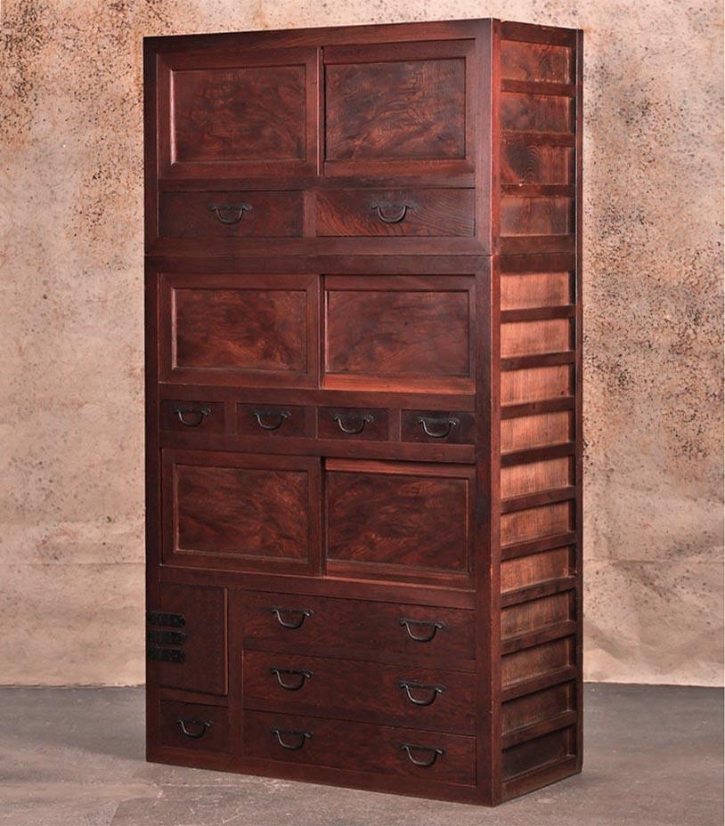 Комод тансу из дерева Квайл Савоярди (КТУ-003715) Комод тансу из дерева Квайл Савоярди (КТУ-003715)