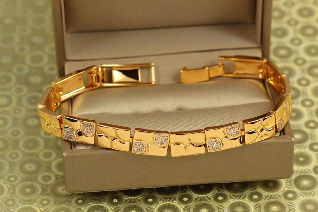 Браслет Xuping Jewelry Медовые соты 19 см 8 мм Золотистый (34112008)