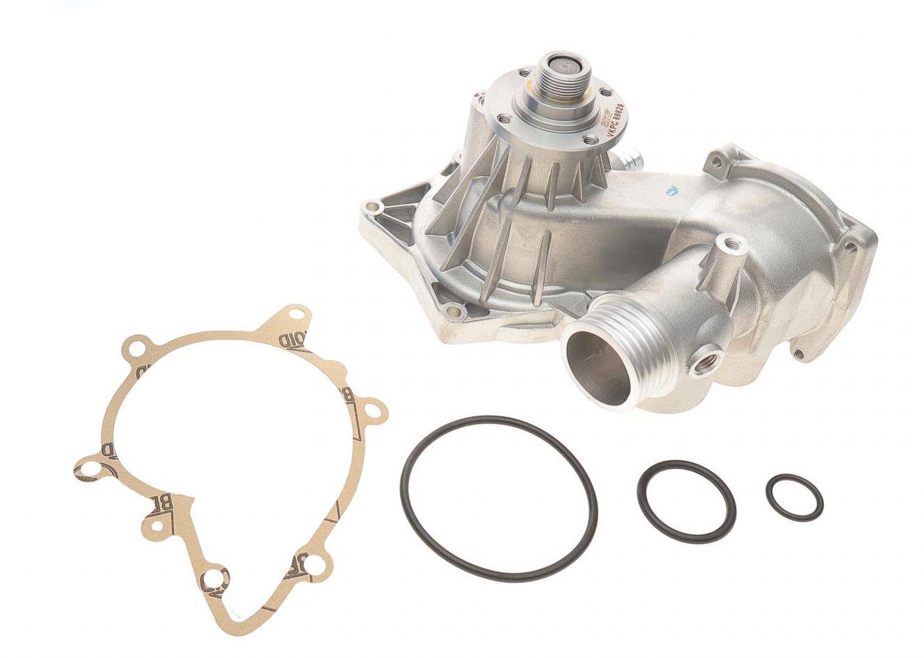 Водяная помпа SKF BMW 5 E39/7 E38 96-03 M62 (VKPC 88829)