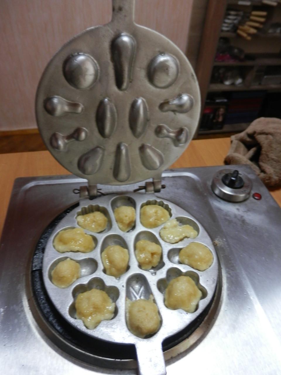 Форма для выпечки печенья Corby Ассорти 12 половинок (1232588868) - фото 9