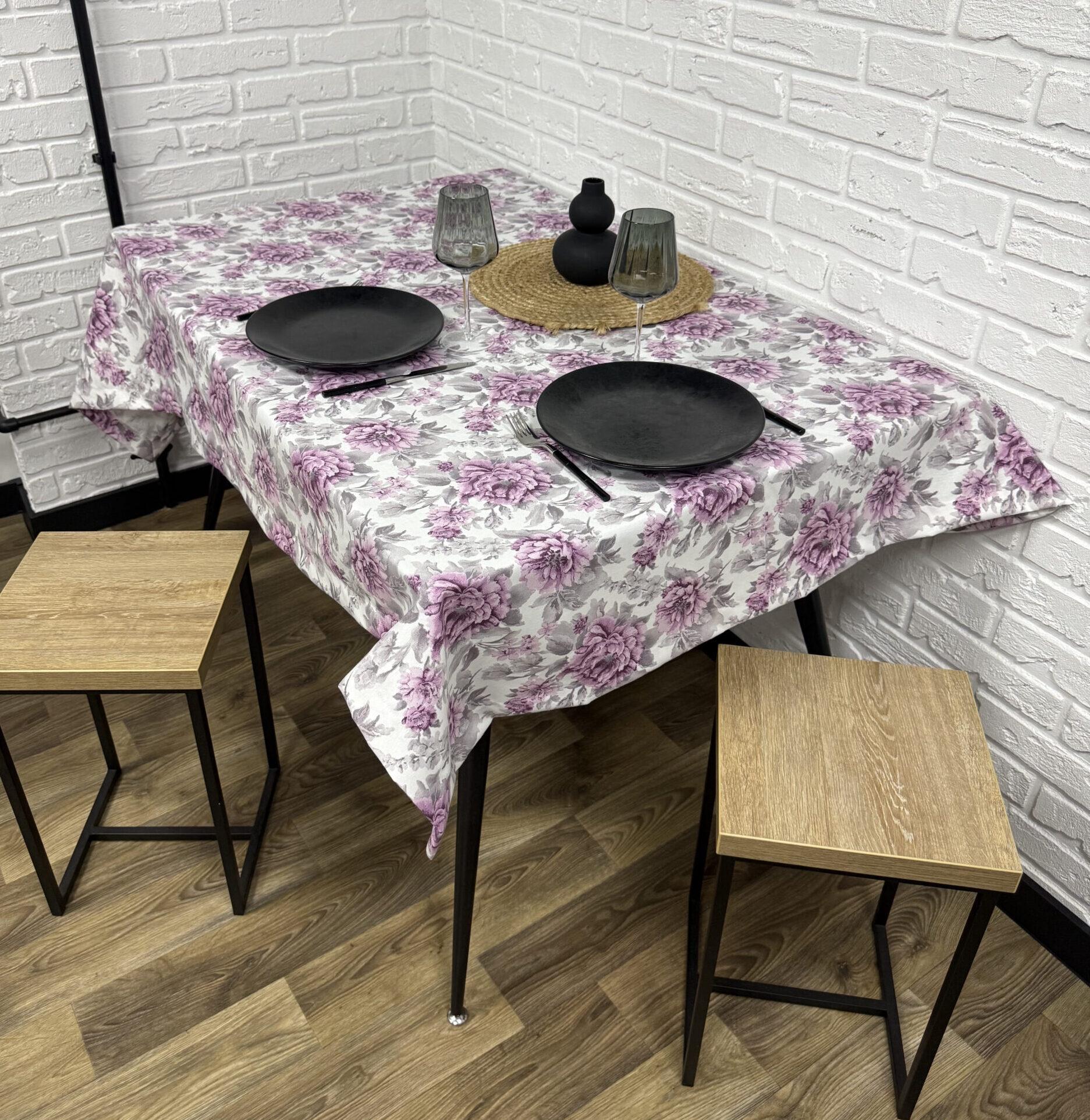Скатерть Comfort Home Dahlia водоотталкивающая с тефлоновым покрытием 140x180 см