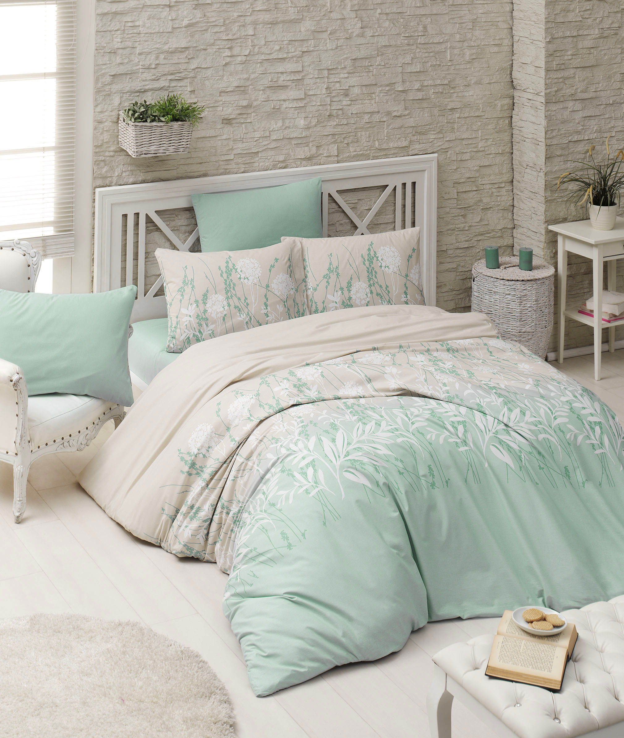 Комплект постельного белья Lighthouse Meadow 4 сезона 200х220 см/50х70 см 2 шт.