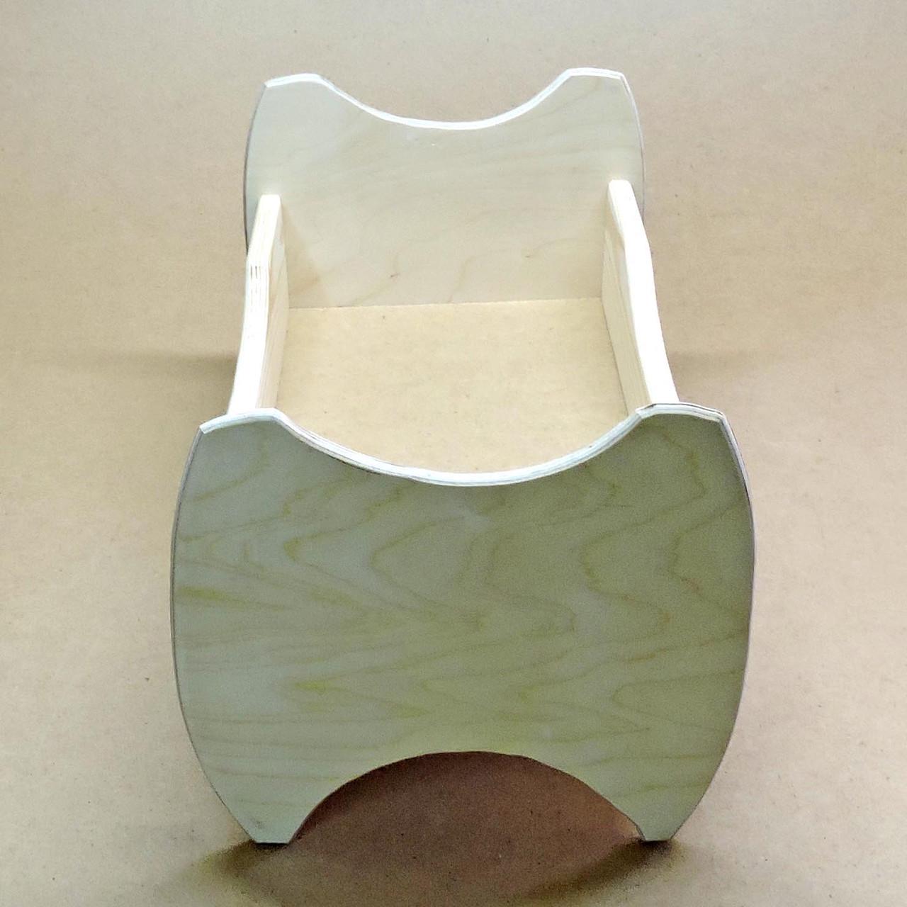 Кровать для кукол из дерева Жасмин Бланже (КРТ-000701) - фото 3 Кровать для кукол из дерева Жасмин Бланже (КРТ-000701) - фото 3