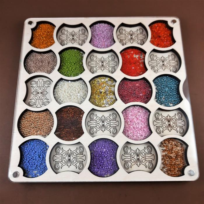 Деревянный органайзер для бисера на 33 ячейки без бисера (060153)