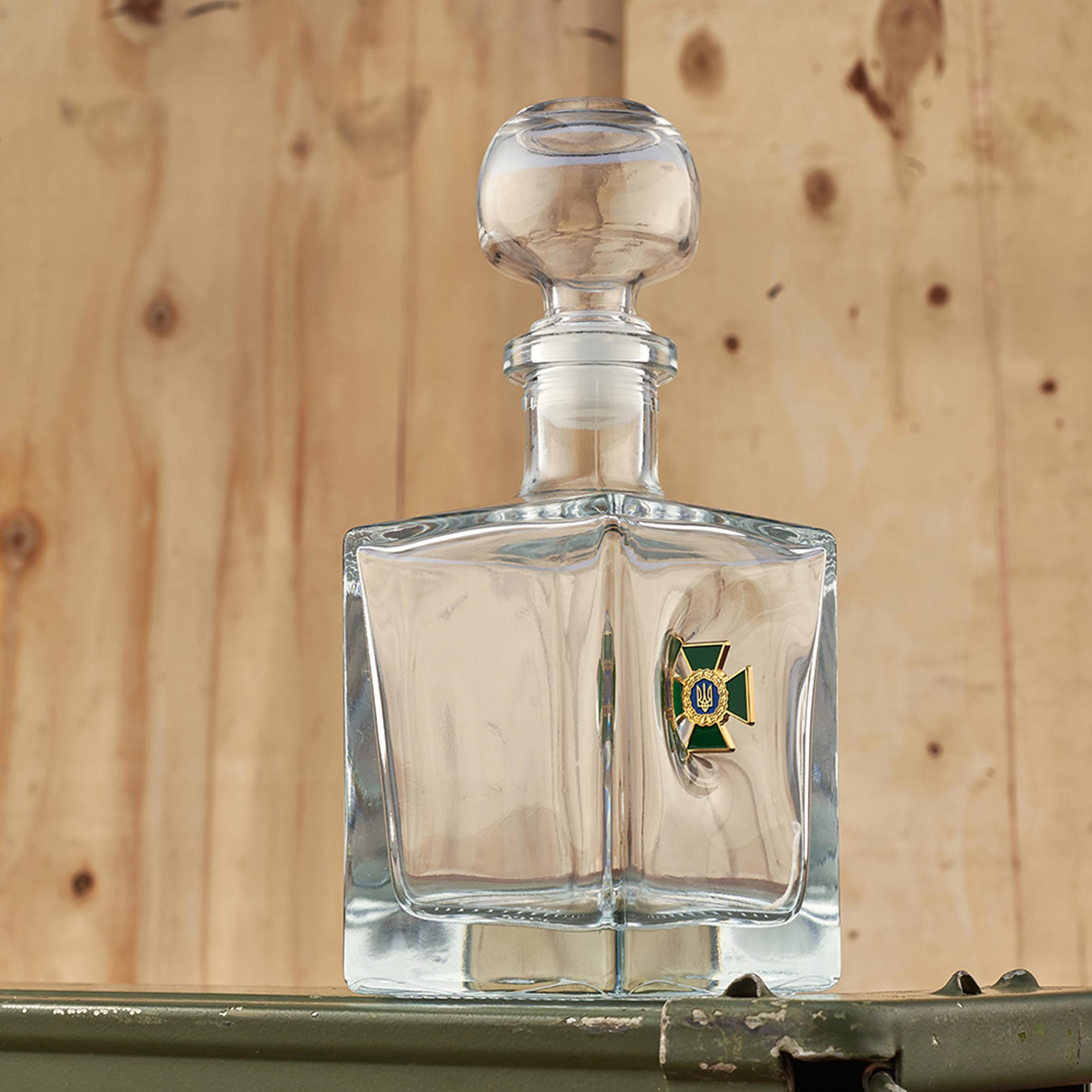 Набор VSKLO БК маленький графин и рюмки ГПСУ (28918601) - фото 7 Набор VSKLO БК маленький графин и рюмки ГПСУ (28918601) - фото 7