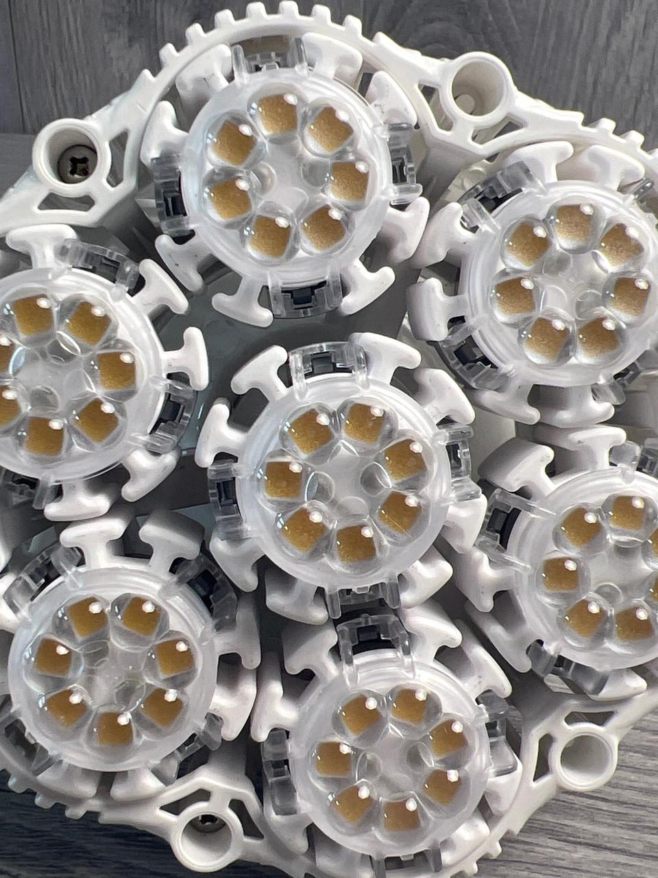 Лампа светодиодная SANSI BR30 5500 Лм эквивалент 300 Вт энергосберегающая - фото 8 Лампа светодиодная SANSI BR30 5500 Лм эквивалент 300 Вт энергосберегающая - фото 8