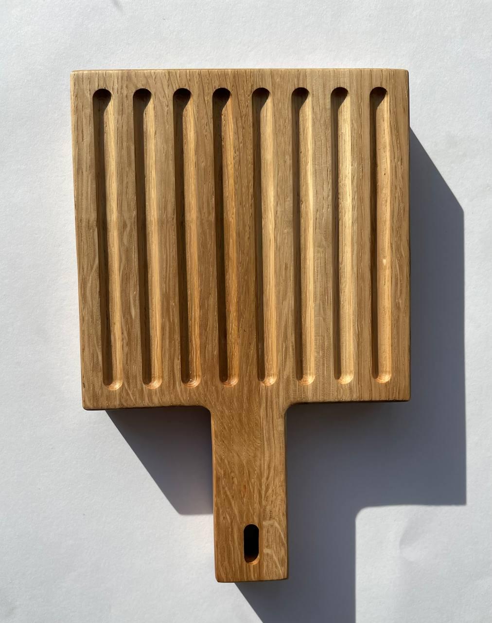 Доска деревяная с ручкой для подачи блюд 13х20 см (9230004) - фото 4 Доска деревяная с ручкой для подачи блюд 13х20 см (9230004) - фото 4