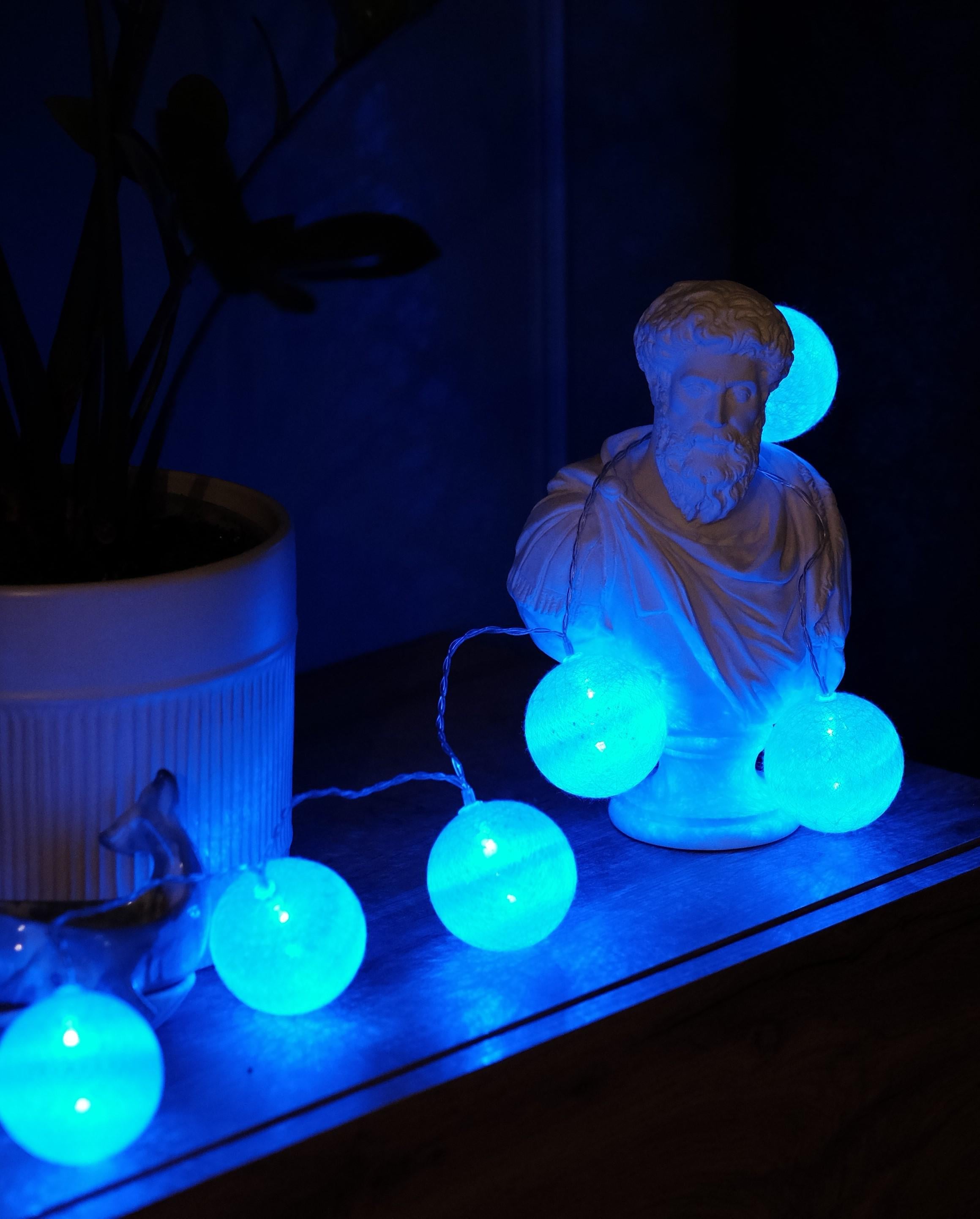 Гирлянда Тайские шарики 10LED на батарейках 150 см Синий (7G-F-7485С)