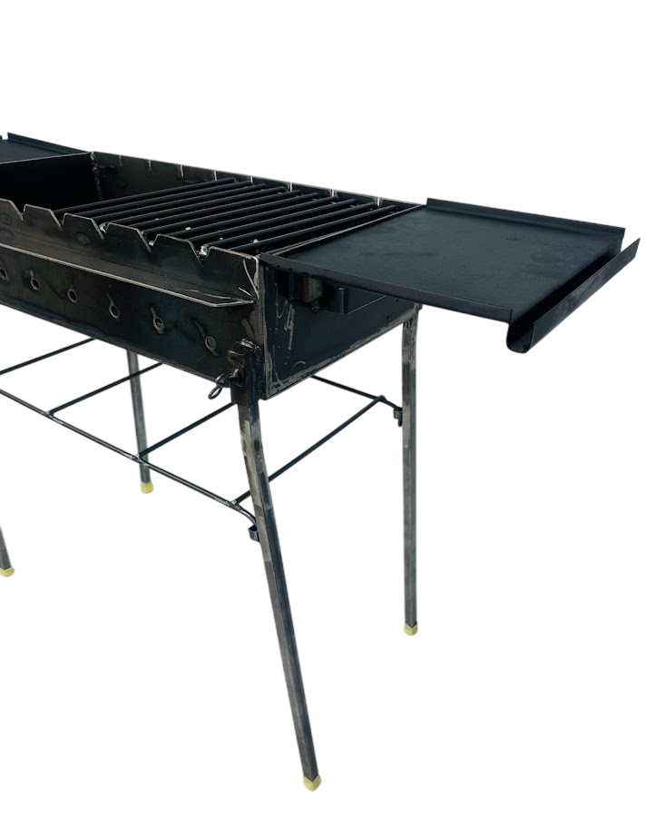 Мангал стаціонарний із металу на ніжках з 2-ма боковими знімними столиками та решіткою 108х30х67 см Чорний (124-10-MG-5051) - фото 5 Мангал стаціонарний із металу на ніжках з 2-ма боковими знімними столиками та решіткою 108х30х67 см Чорний (124-10-MG-5051) - фото 5
