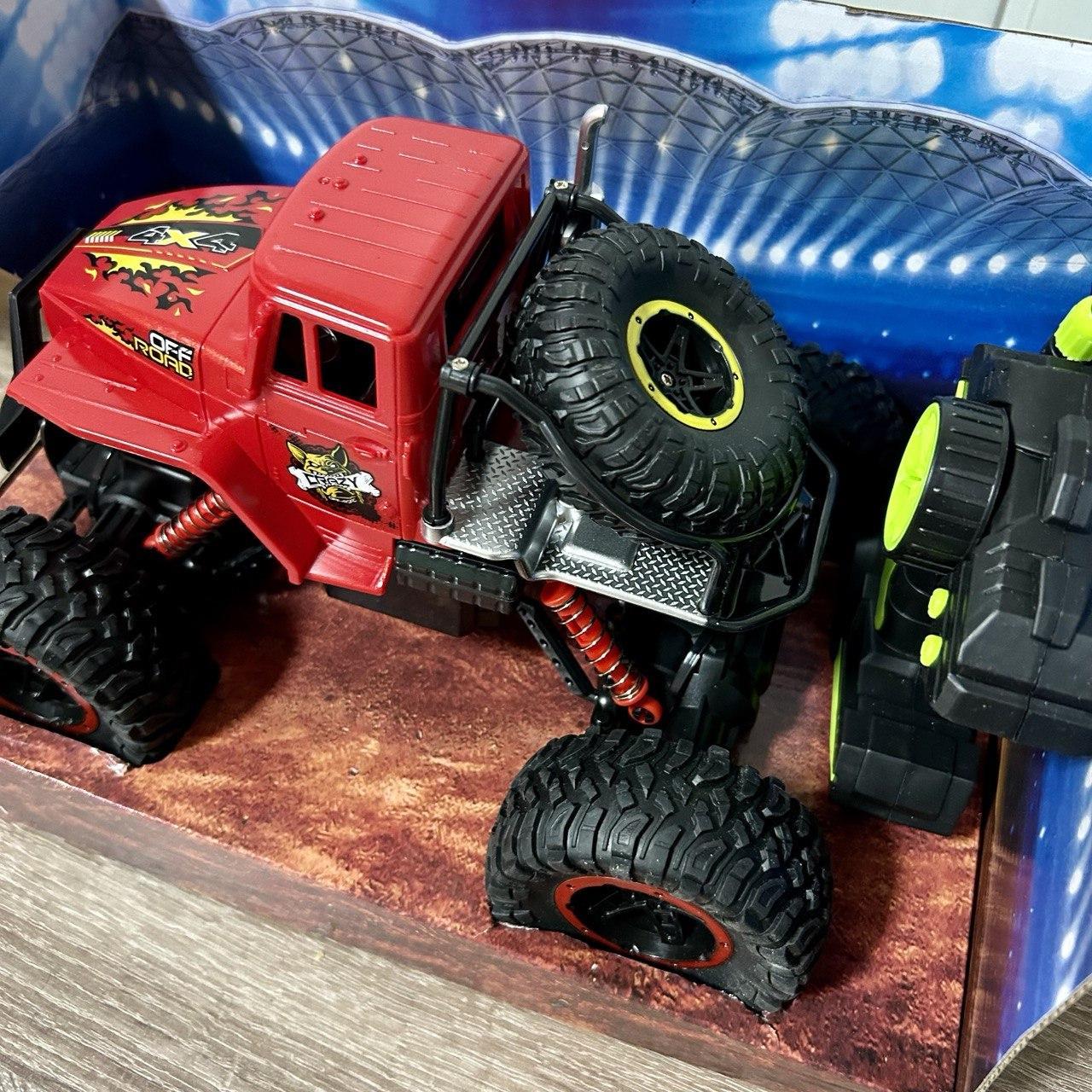 Радиоуправляемая машинка детская Джип Монстр Трак на пульте (G265106-091-215 red) - фото 5 Радиоуправляемая машинка детская Джип Монстр Трак на пульте (G265106-091-215 red) - фото 5