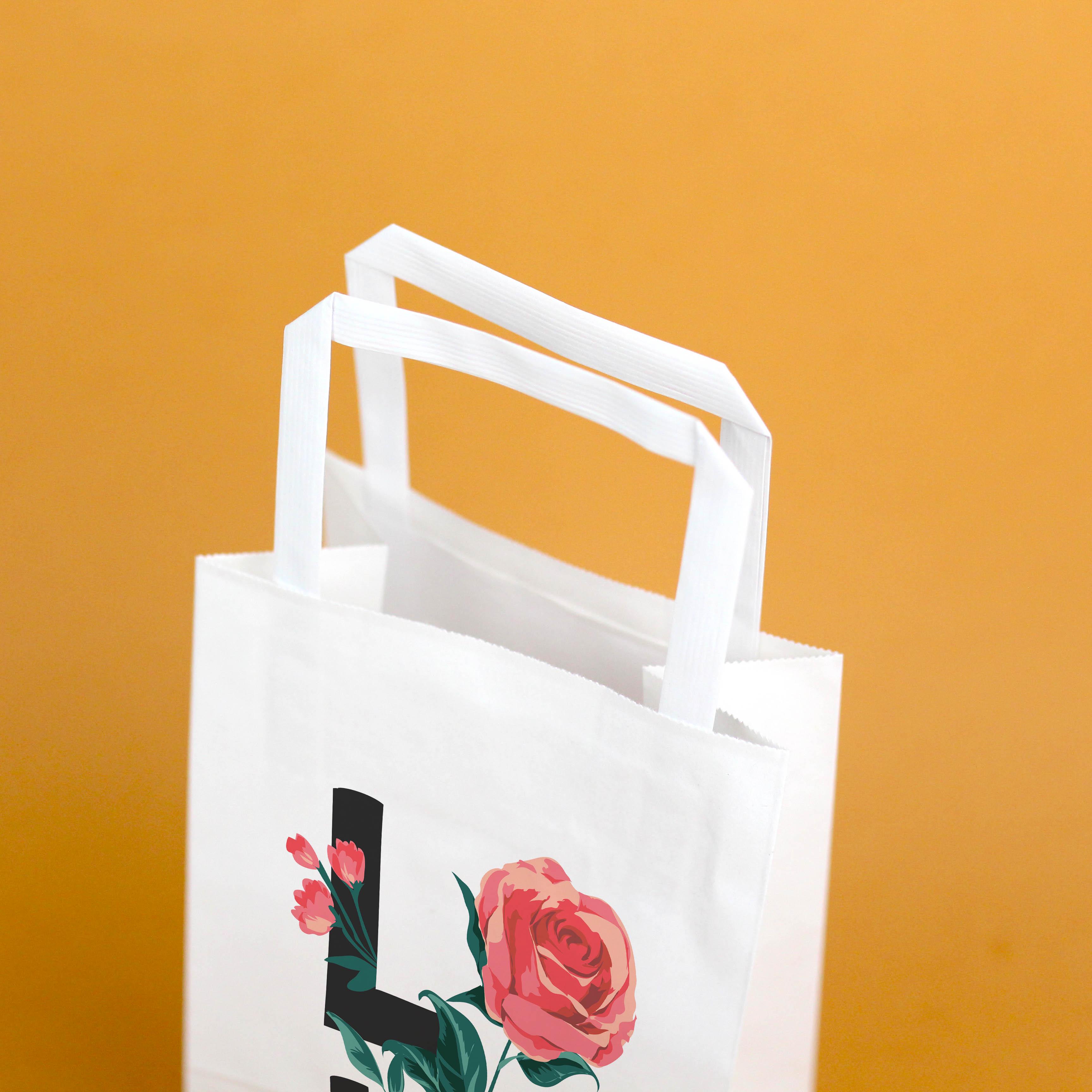 Пакет подарунковий паперовий з любов'ю Love Серця 150х90х240 мм 20 шт. - фото 2 Пакет подарунковий паперовий з любов'ю Love Серця 150х90х240 мм 20 шт. - фото 2