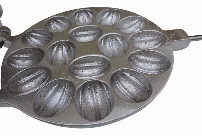 Форма для выпечки алюминиевая Орех 16 с деревянной ручкой - фото 2