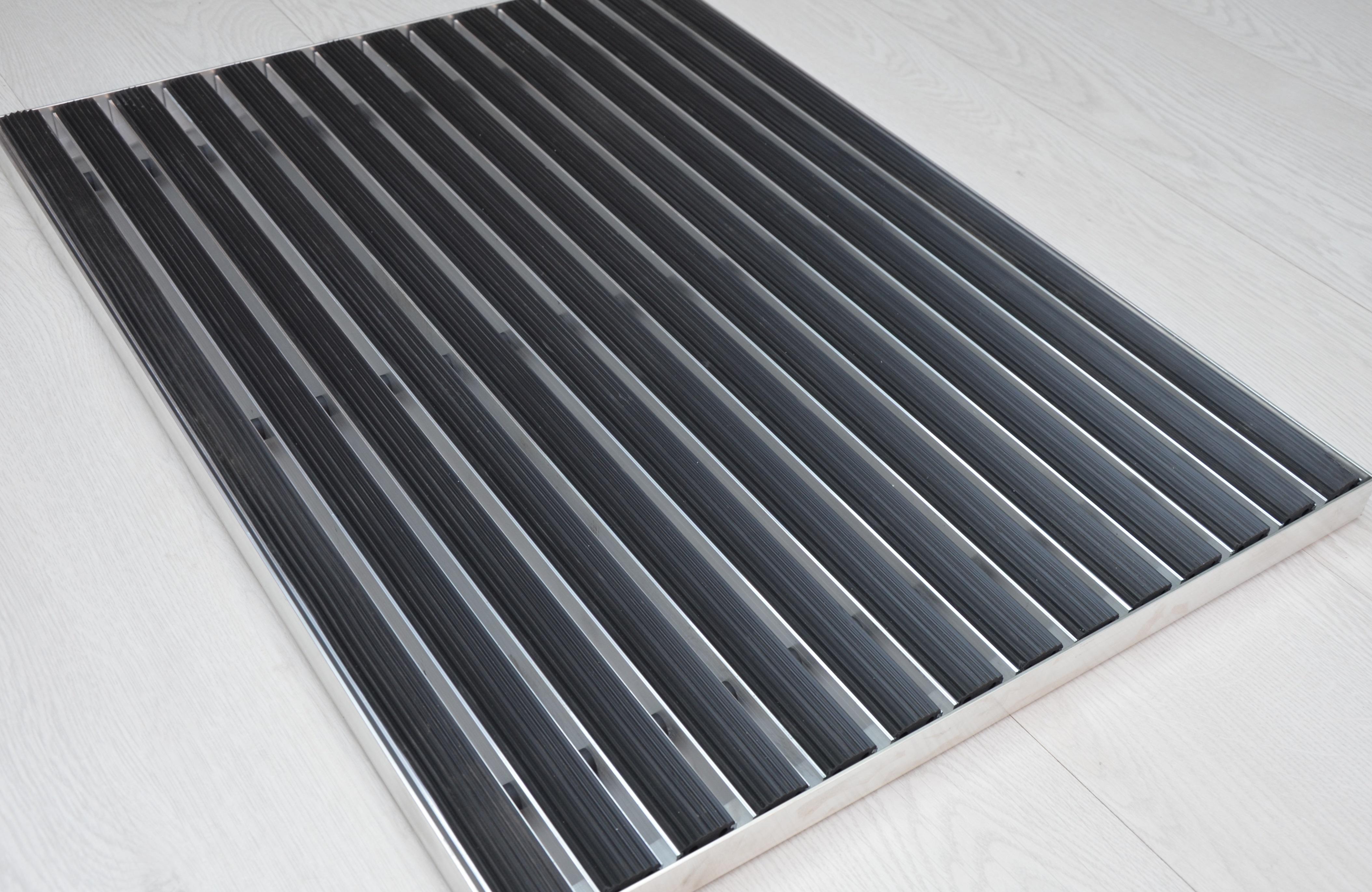 Грязезащитный ковер резина во внутреннем обрамлении 620х460 мм (12790647)