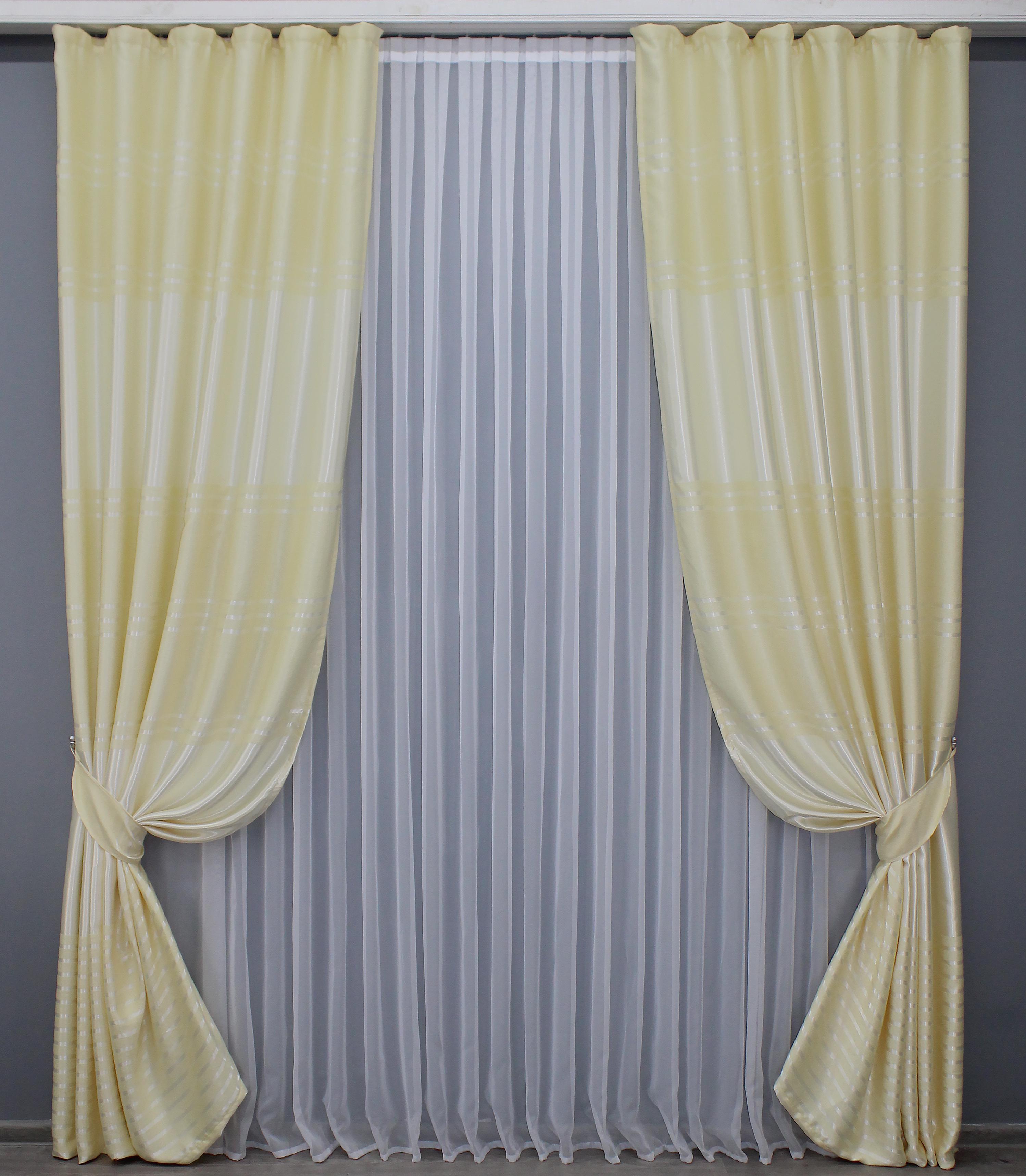 Комплект готовых штор VR-Textil Софт № 1381ш 150х270 см 2 шт. Молочный (33-0254) Комплект готовых штор VR-Textil Софт № 1381ш 150х270 см 2 шт. Молочный (33-0254)