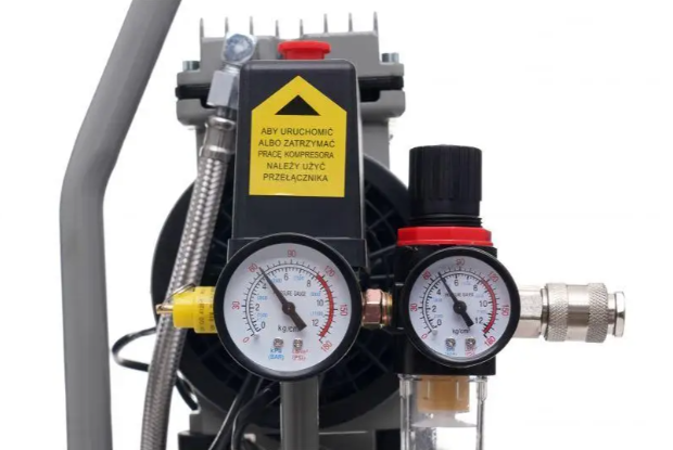 Компресор безмасляний поршневий Kraft&Dele KD1384 9 л 550 Вт (29544315) - фото 4 Компресор безмасляний поршневий Kraft&Dele KD1384 9 л 550 Вт (29544315) - фото 4