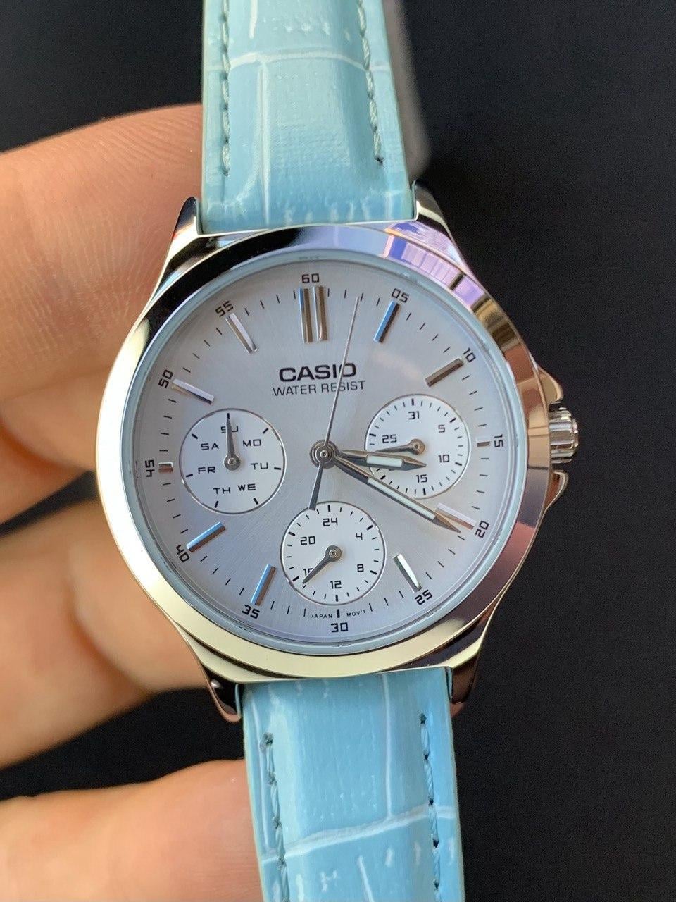 Наручний годинник жіночий Casio LTP-V300L-2A Lady Timeless Collection Блакитний (2862715721) Наручний годинник жіночий Casio LTP-V300L-2A Lady Timeless Collection Блакитний (2862715721)