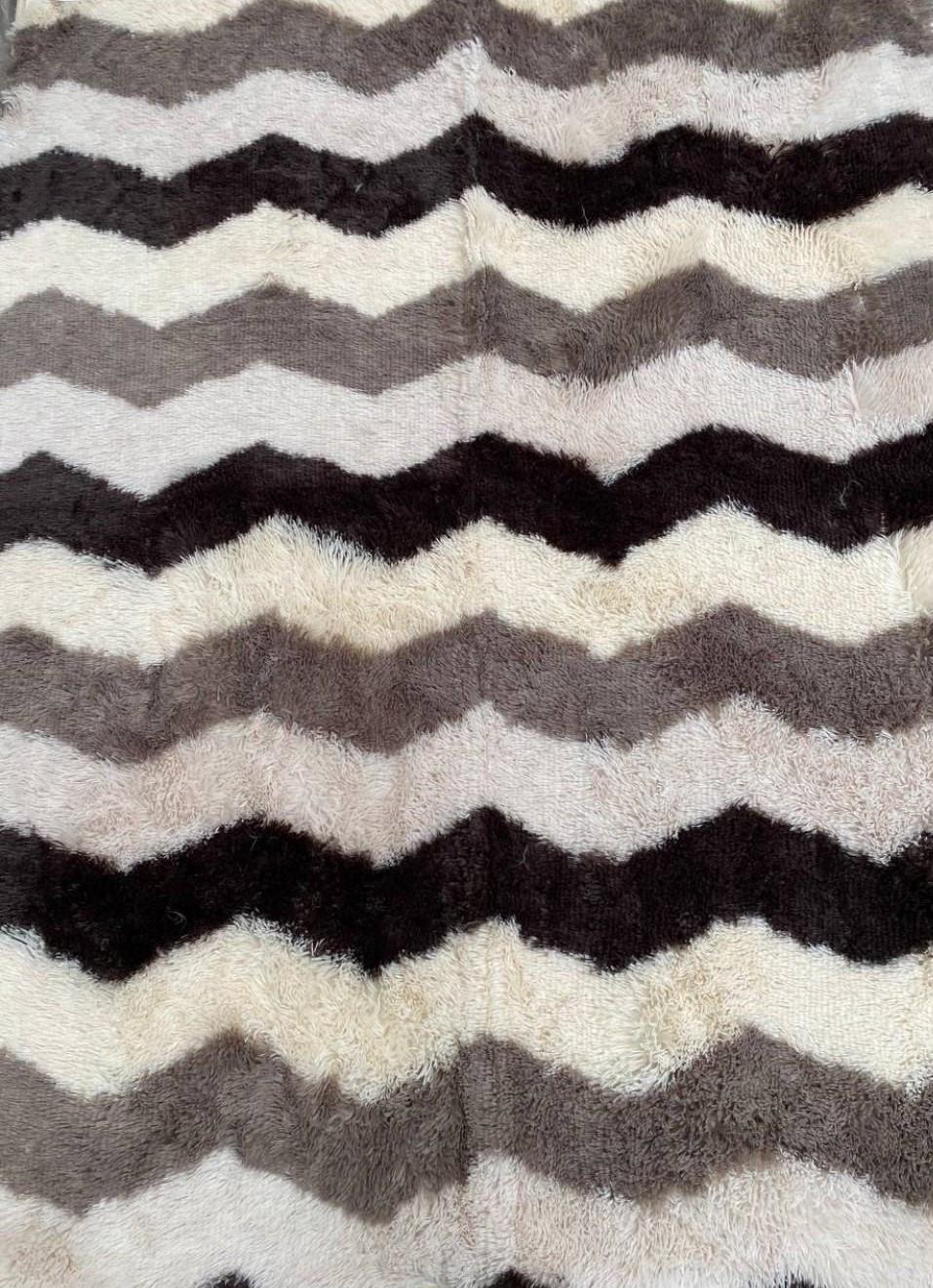 Коврик Vital-Textile Травка 150х200 см Белый/Черный (KT-8)