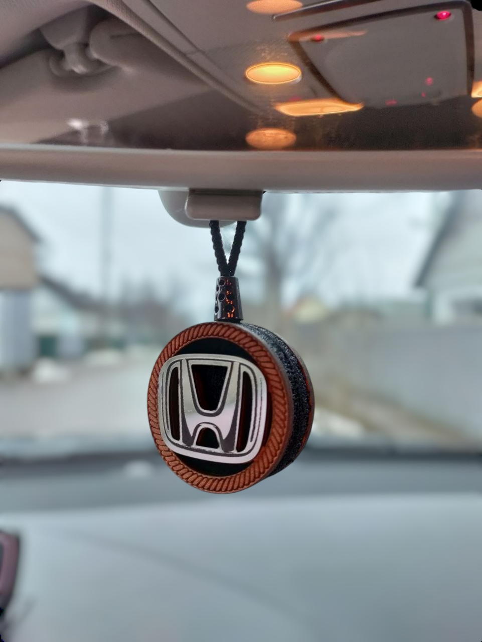 Ароматизатор-підвіска для авто Honda з ефектом переливання (2118764445)