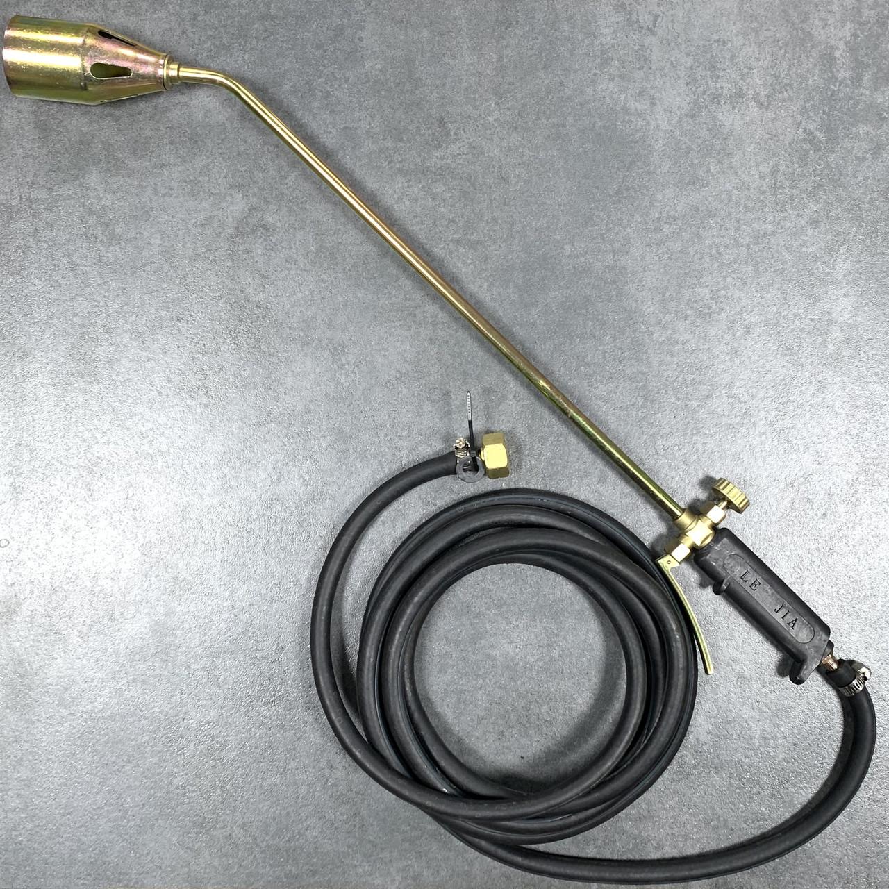 Газовая горелка со шлангом 5м для смоления с регулятором и клапаном 700 мм, сопло Ø50мм х 100мм Газовая горелка со шлангом 5м для смоления с регулятором и клапаном 700 мм, сопло Ø50мм х 100мм