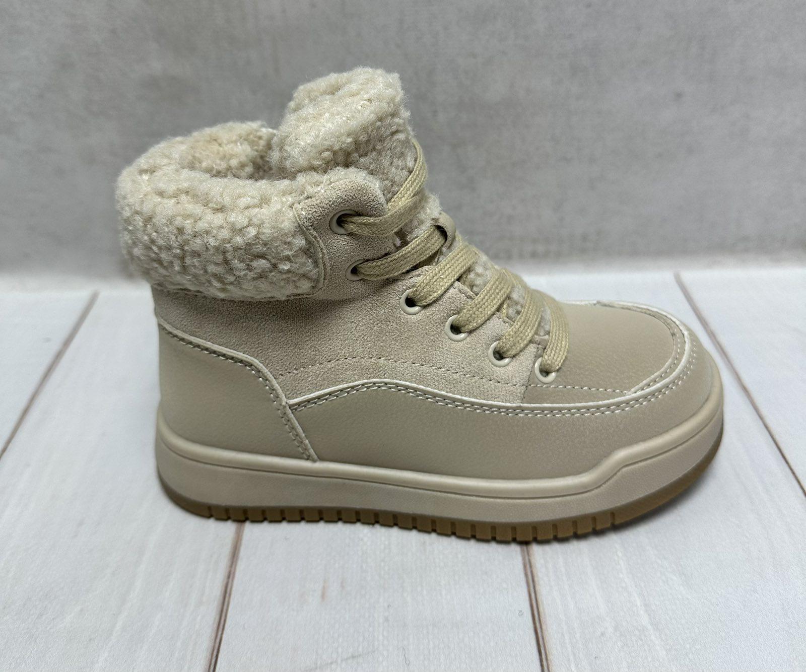 Черевики дитячі Jong Golf зимові на овчині р. 34/21,7 см Бежевий Черевики дитячі Jong Golf зимові на овчині р. 34/21,7 см Бежевий