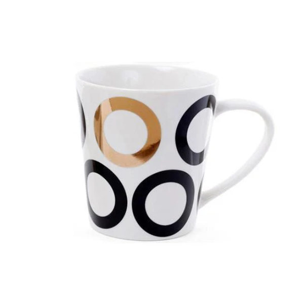 Чашка фарфоровая Кольца 400 мл