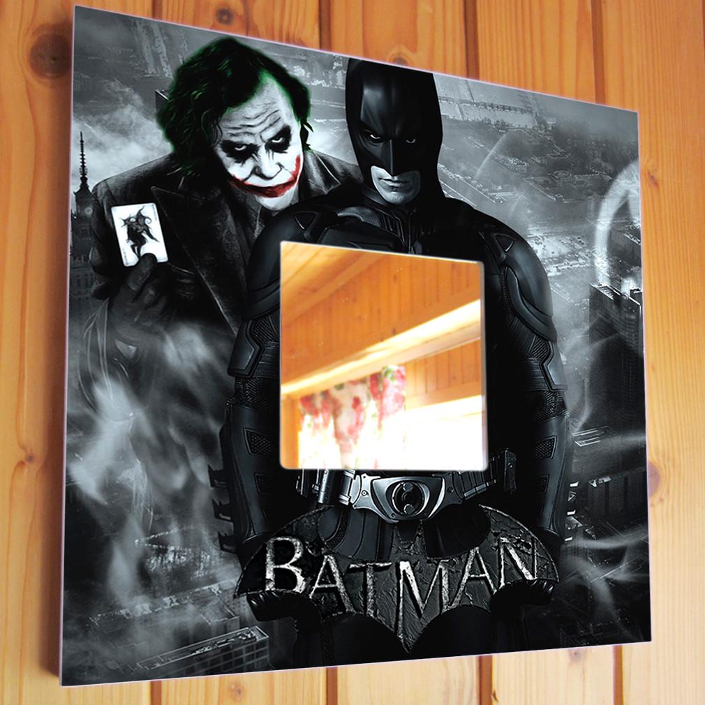 Зеркало настенное Batman & Joker DC 260х260 мм (M00996)
