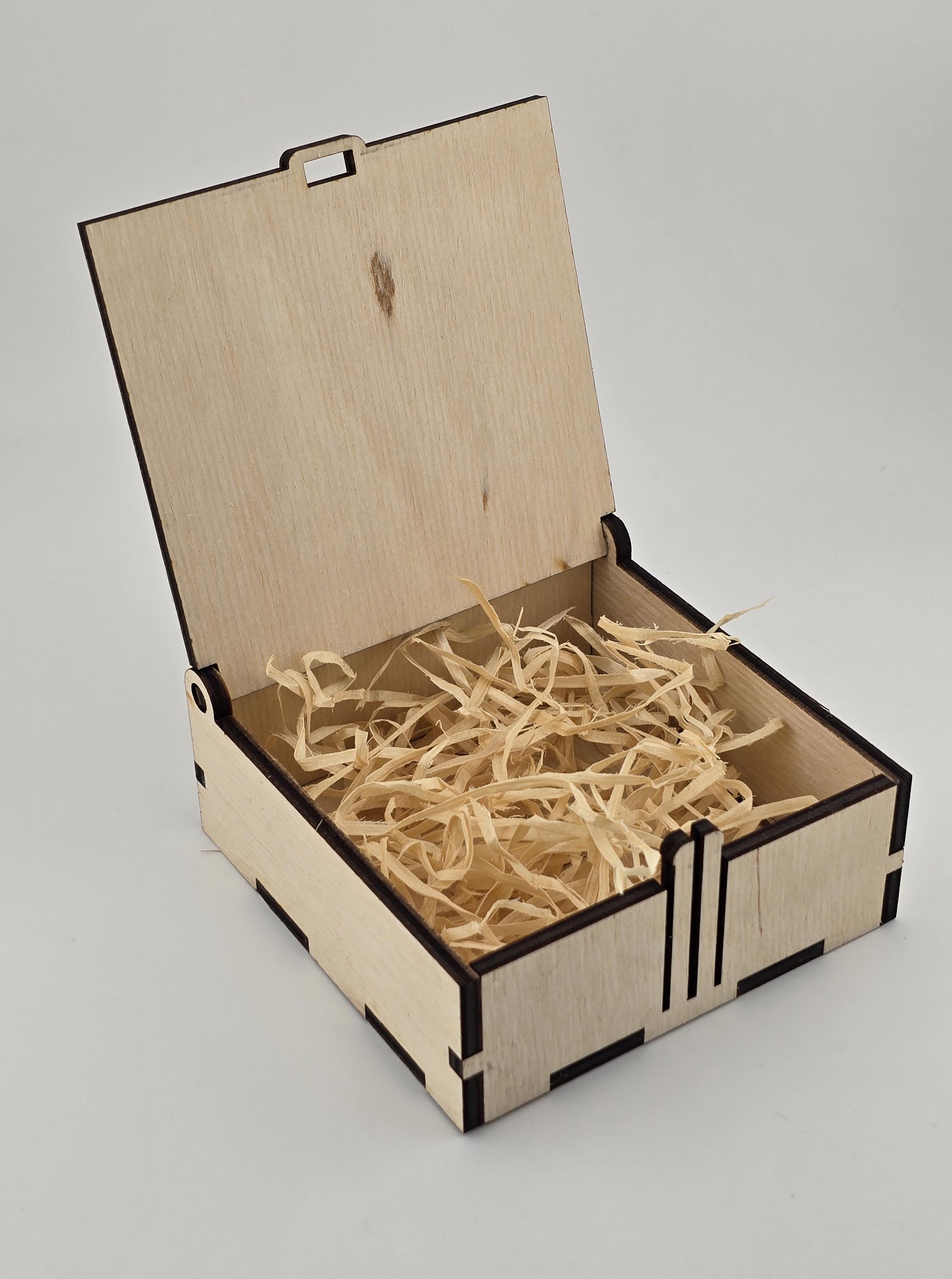 Декоративная подарочная коробка из дерева на Рождество (0652) - фото 3