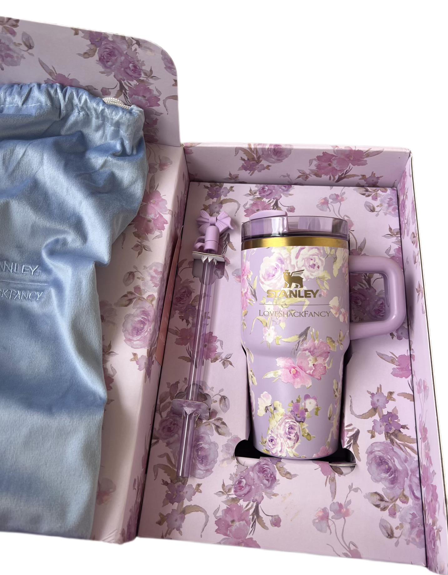 Термокружка Stanley Love Shack Fancy у подарунковій коробці 20 oz 591 мл Фіолетовий (28459029)