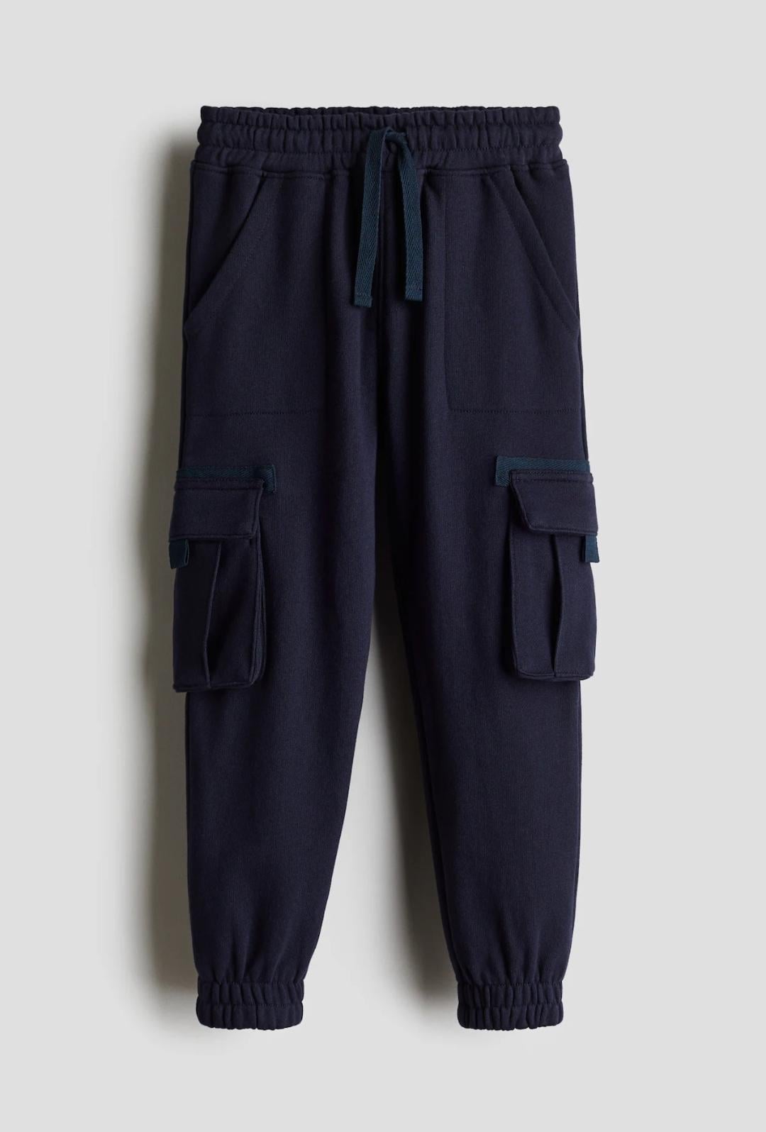 Спортивні штани-джогери карго дитячі для хлопчика H&M 98 см Темно-синій (26012201B) Спортивні штани-джогери карго дитячі для хлопчика H&M 98 см Темно-синій (26012201B)