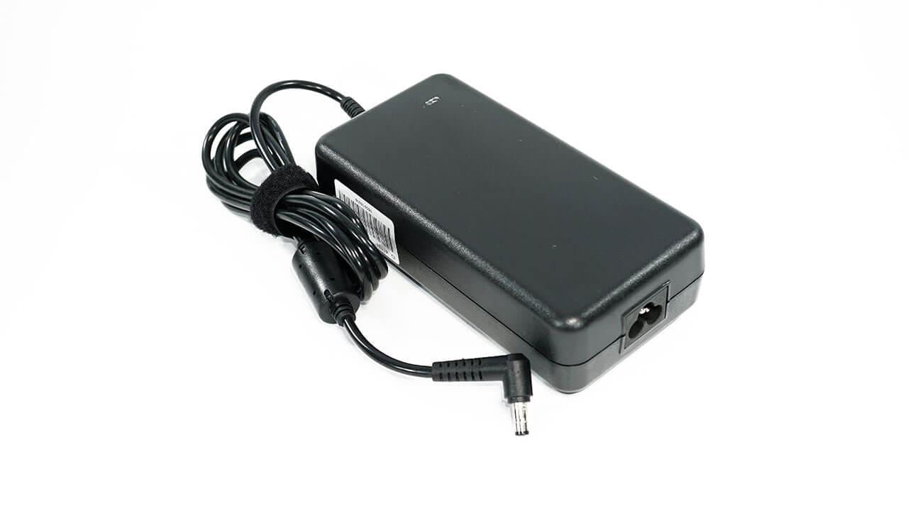 Блок питания Razer Blade RZ09-01302E21