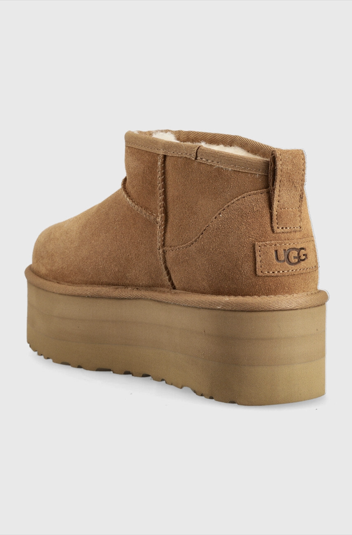 Уггі UGG Classic Ultra Mini Platform Boot Chestnut р. 39 Коричневий - фото 3 Уггі UGG Classic Ultra Mini Platform Boot Chestnut р. 39 Коричневий - фото 3