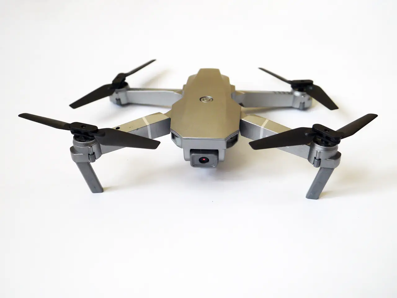 Квадрокоптер Дрон E68 c WiFi камерой - фото 2