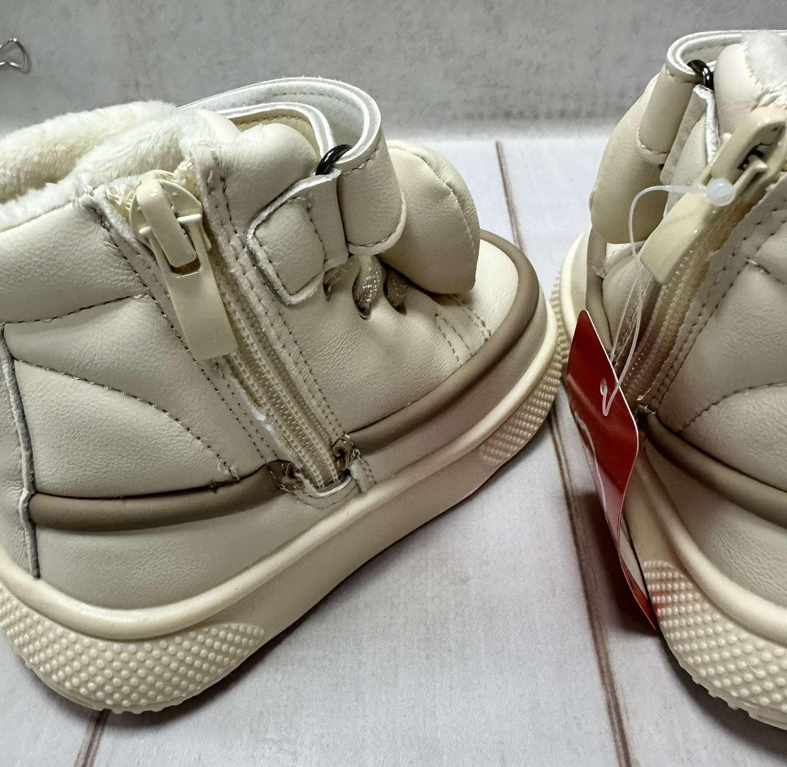 Уггі зимові для дівчаток Paliament Бежевий р. 25 15,5 см - фото 5 Уггі зимові для дівчаток Paliament Бежевий р. 25 15,5 см - фото 5