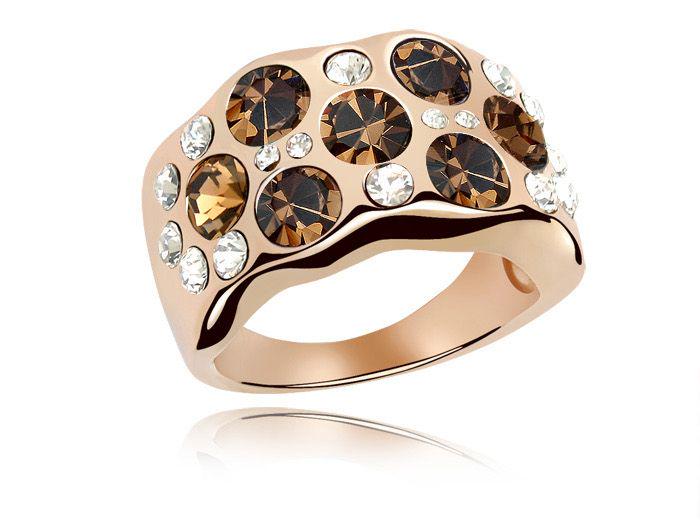 Кольцо с кристаллами Сваровски 11112217 Showfay р. 18,5 Коричневый