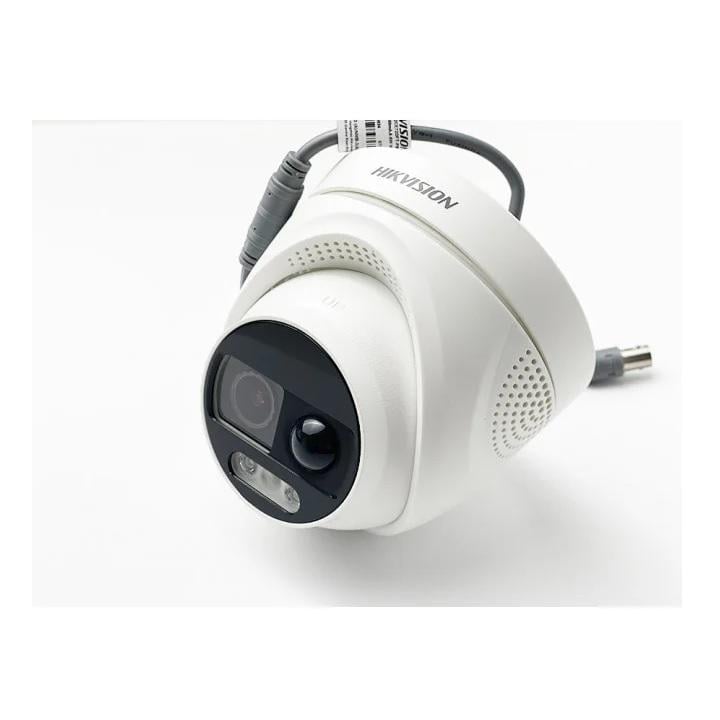 Видеокамера Hikvision DS-2CE72DFT-PIRXOF 2.8 мм 2 Мп ColorVu Turbo HD с PIR датчиком и сиреной - фото 2