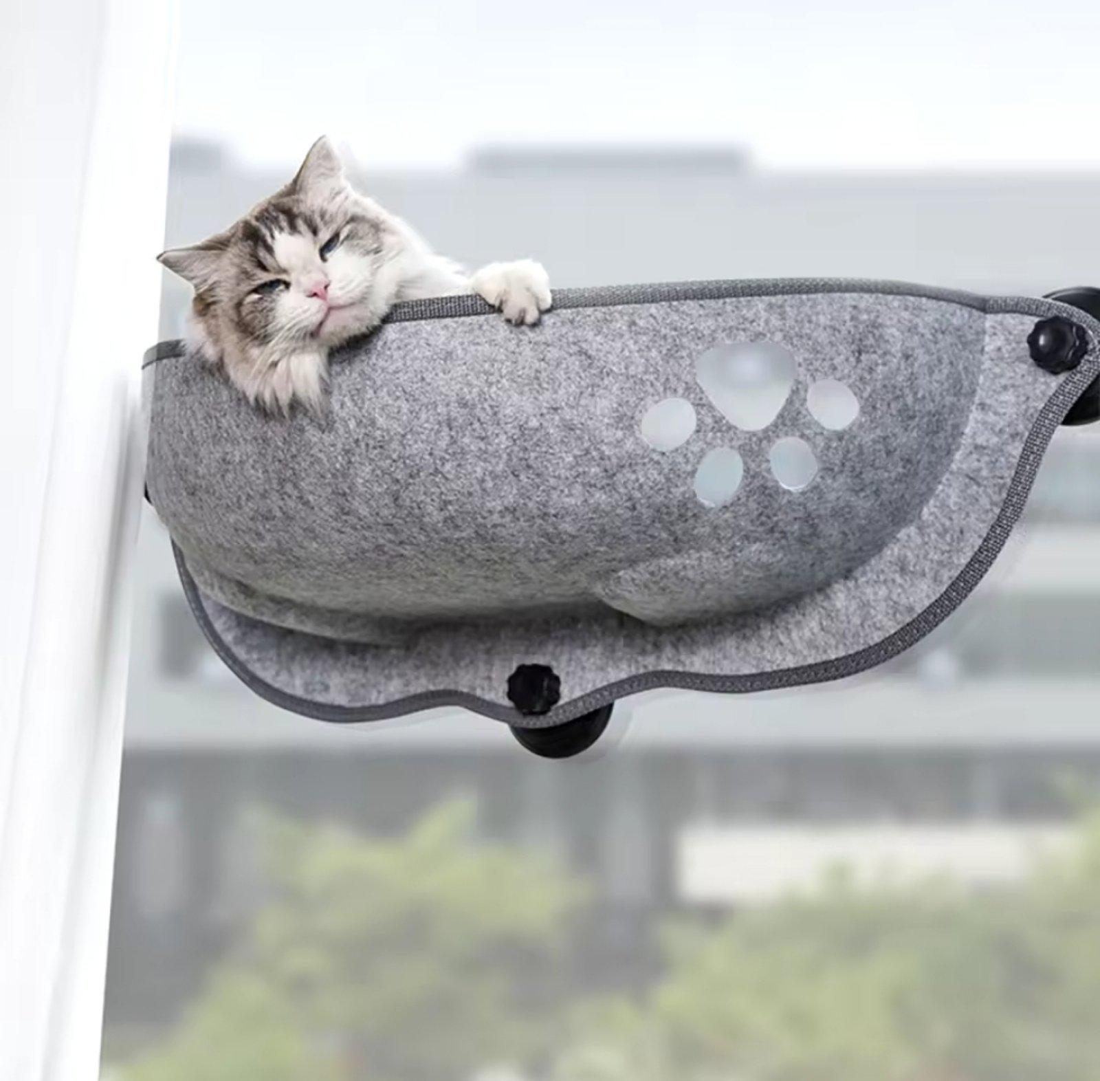 Лежак для кішки віконний з міцними присосками Сірий 52 см (1652) - фото 5 Лежак для кішки віконний з міцними присосками Сірий 52 см (1652) - фото 5