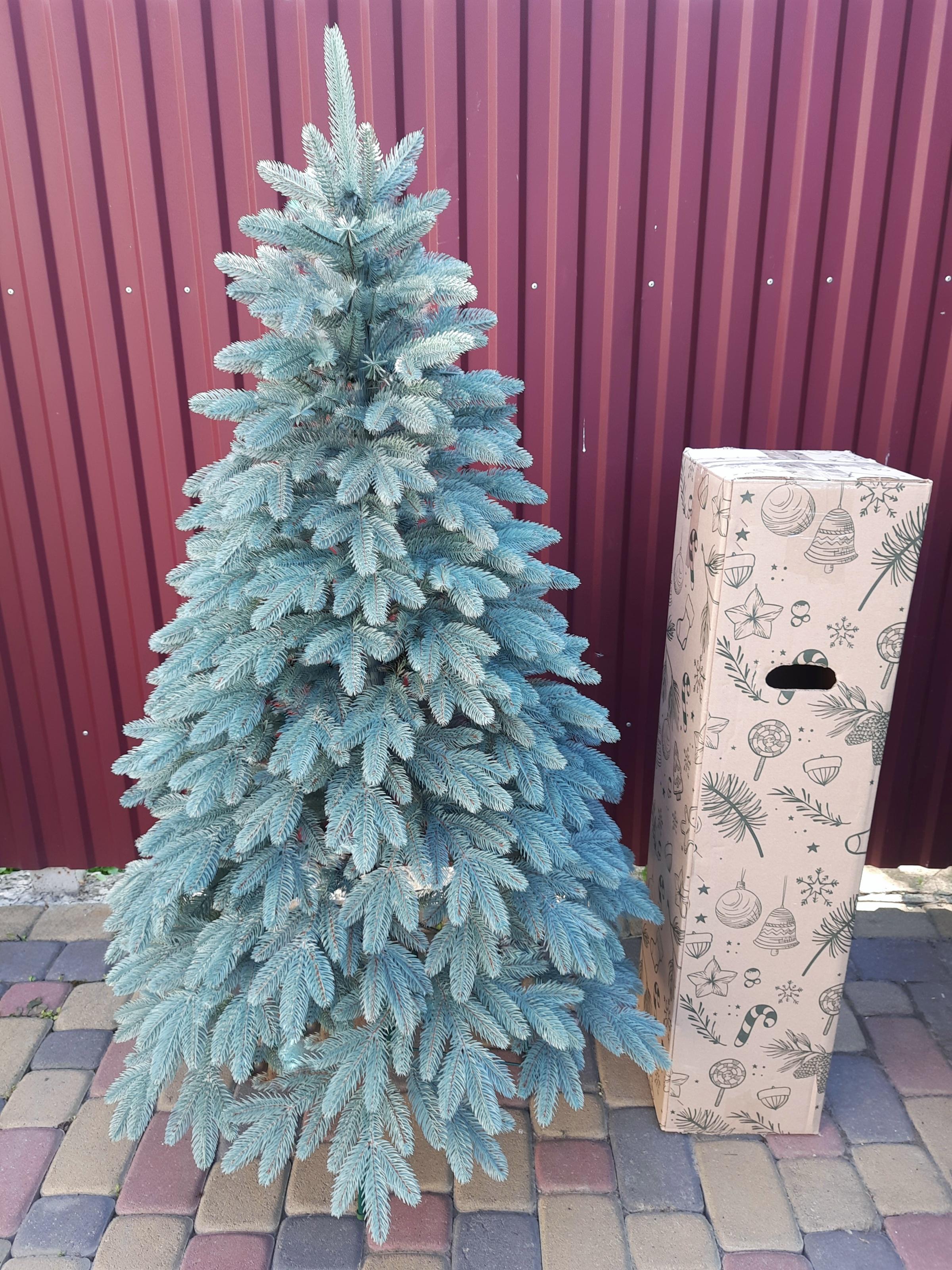 Ялинка лита Хатинка Швейцарська штучна з металевою розбірною підставкою 1,50 м Блакитний (ШвейБ-150) - фото 1