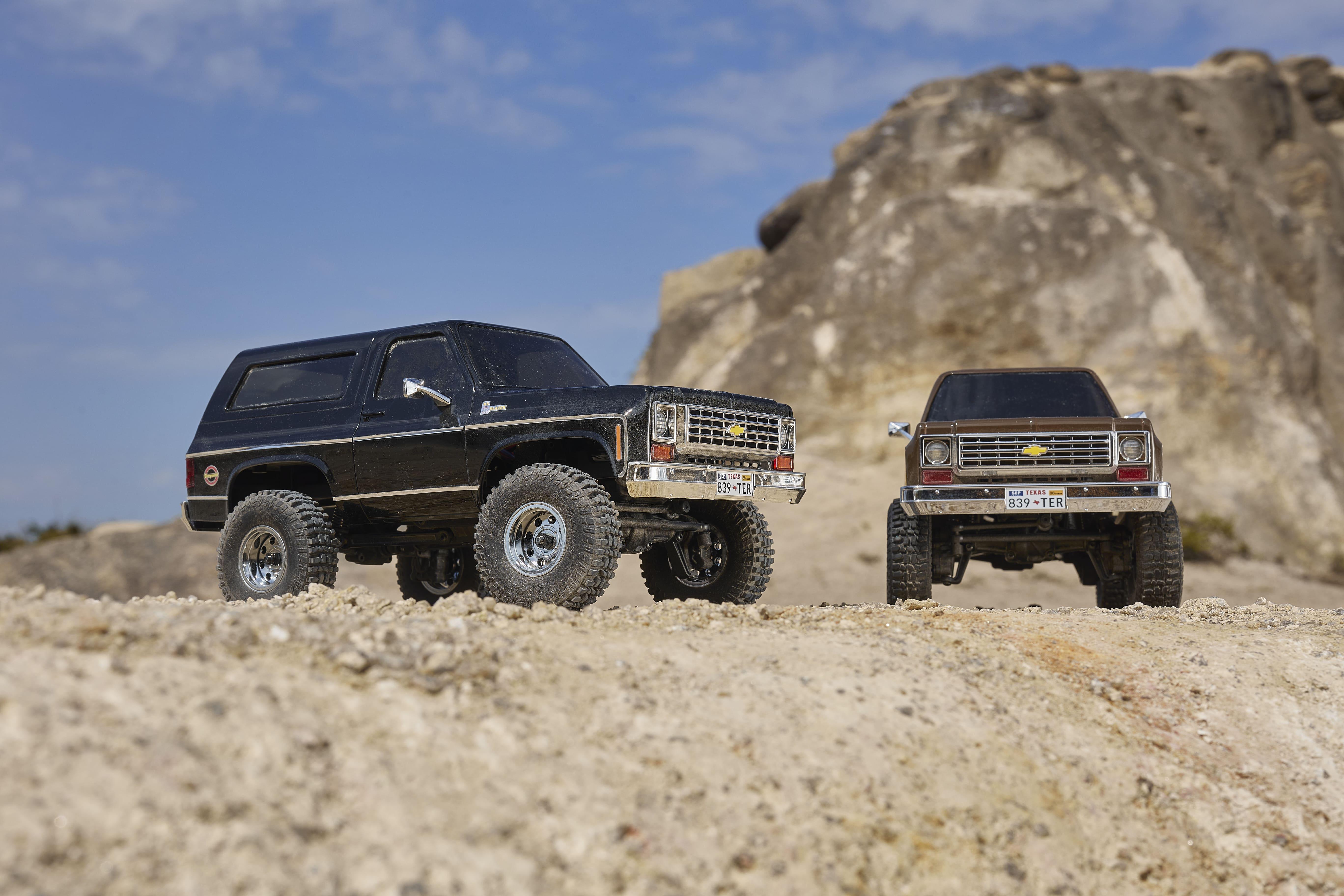 Машинка на радиоуправлении FMS 1:24 FCX24 K5 BLAZE RTR Black - фото 8 Машинка на радиоуправлении FMS 1:24 FCX24 K5 BLAZE RTR Black - фото 8