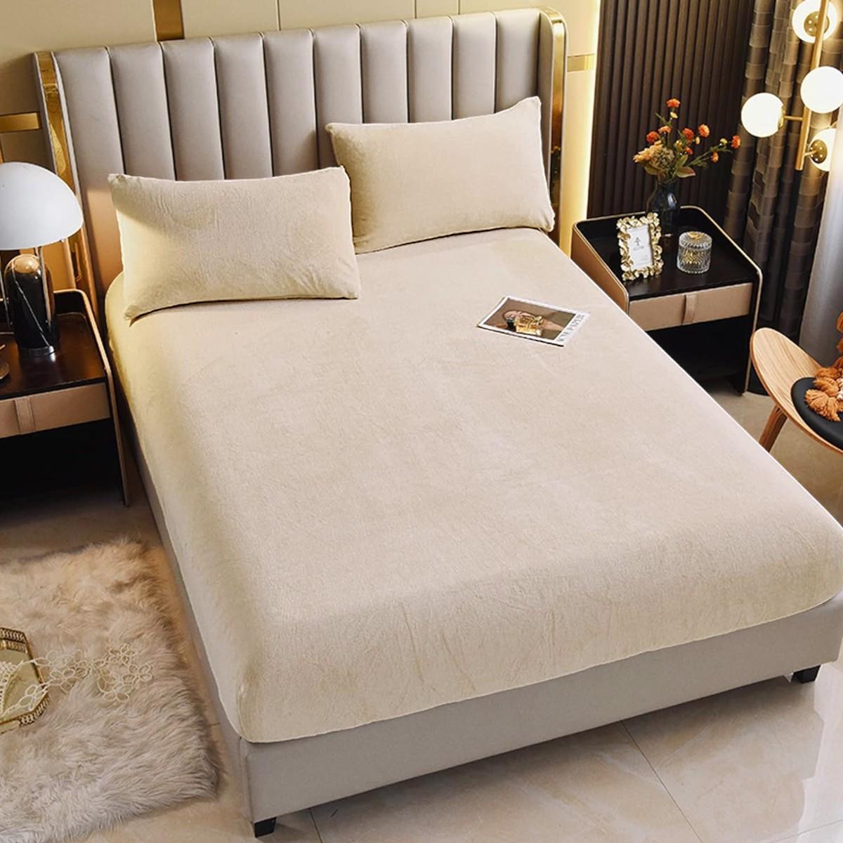 Простынь велюровая на резинке Koloco 180х200/25 см и 2 наволочки 50х70 см Бежевый (41998)