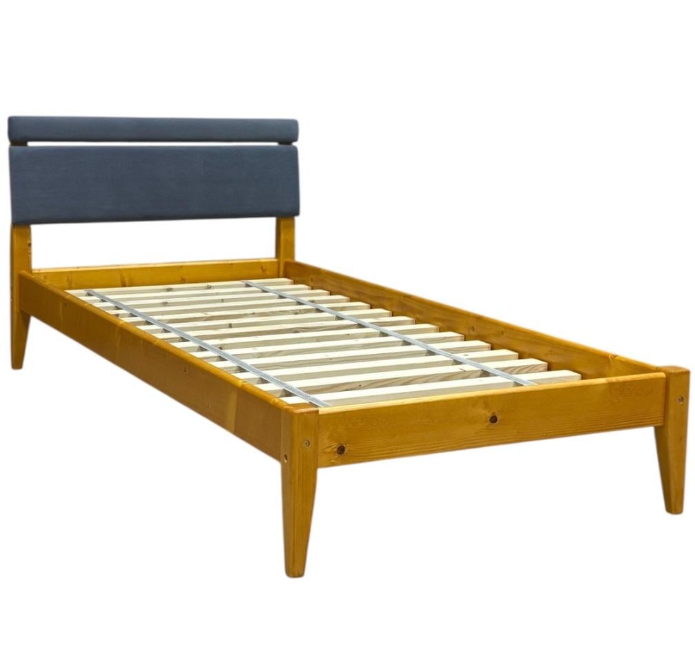 Кровать односпальная деревянная Скиф Л-158 с мягким изголовьем 90х200 см Янтарь/Стим-26 (27966862)