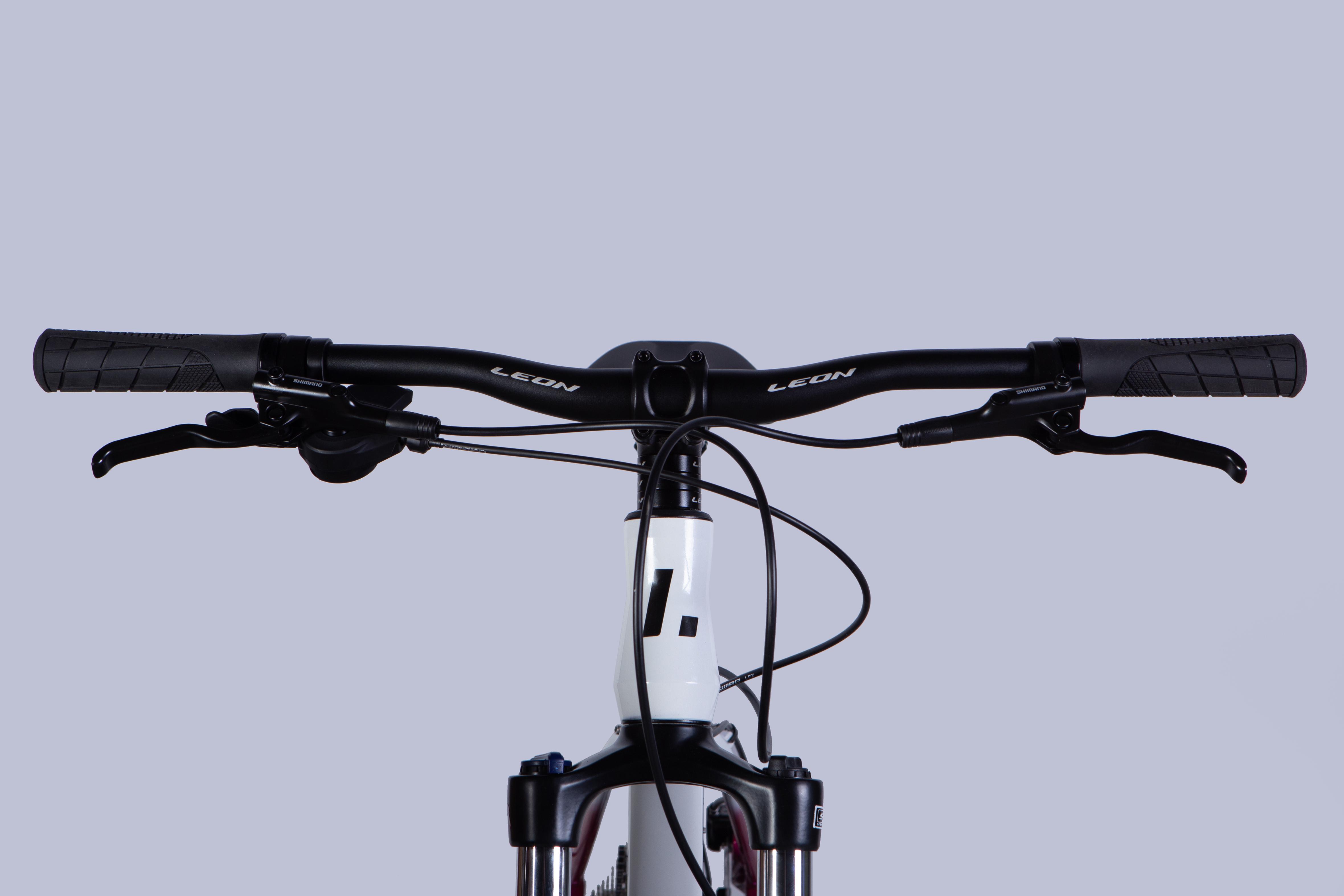 Велосипед Leon 2025 XC LADY 75 HDD AL 27,5" рама 16" Белый с малиновым (OPS-LN-27,5-013) - фото 4 Велосипед Leon 2025 XC LADY 75 HDD AL 27,5" рама 16" Белый с малиновым (OPS-LN-27,5-013) - фото 4