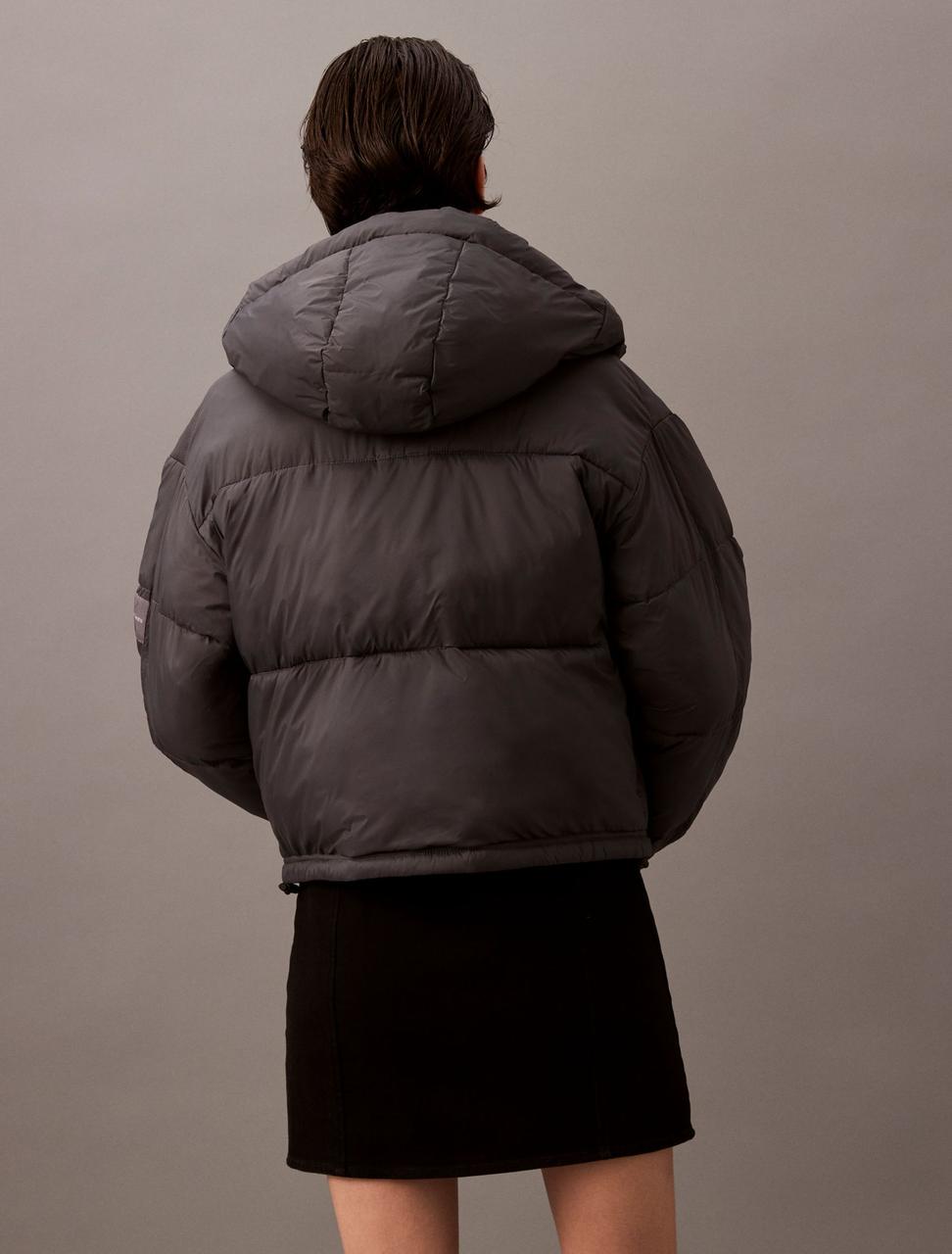 Куртка жіноча зимова коротка Calvin Klein XS Сірий (2454067758) - фото 4 Куртка жіноча зимова коротка Calvin Klein XS Сірий (2454067758) - фото 4